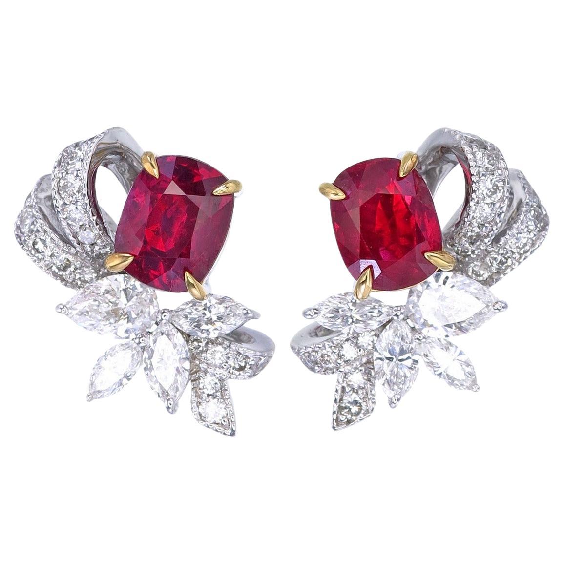 GRS-zertifizierte 2.63 Karat burmesische Ohrringe mit unbehandeltem Taubenblut-Rubin und Diamanten im Angebot