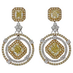 Boucles d
oreilles pendantes en or 18 carats certifiées GIA jaune intense fantaisie 4,19 carats