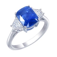 GIA Certified 4.58 Carat Sri Lanka Blue Sapphire No Heat Diamond Ring in Gold