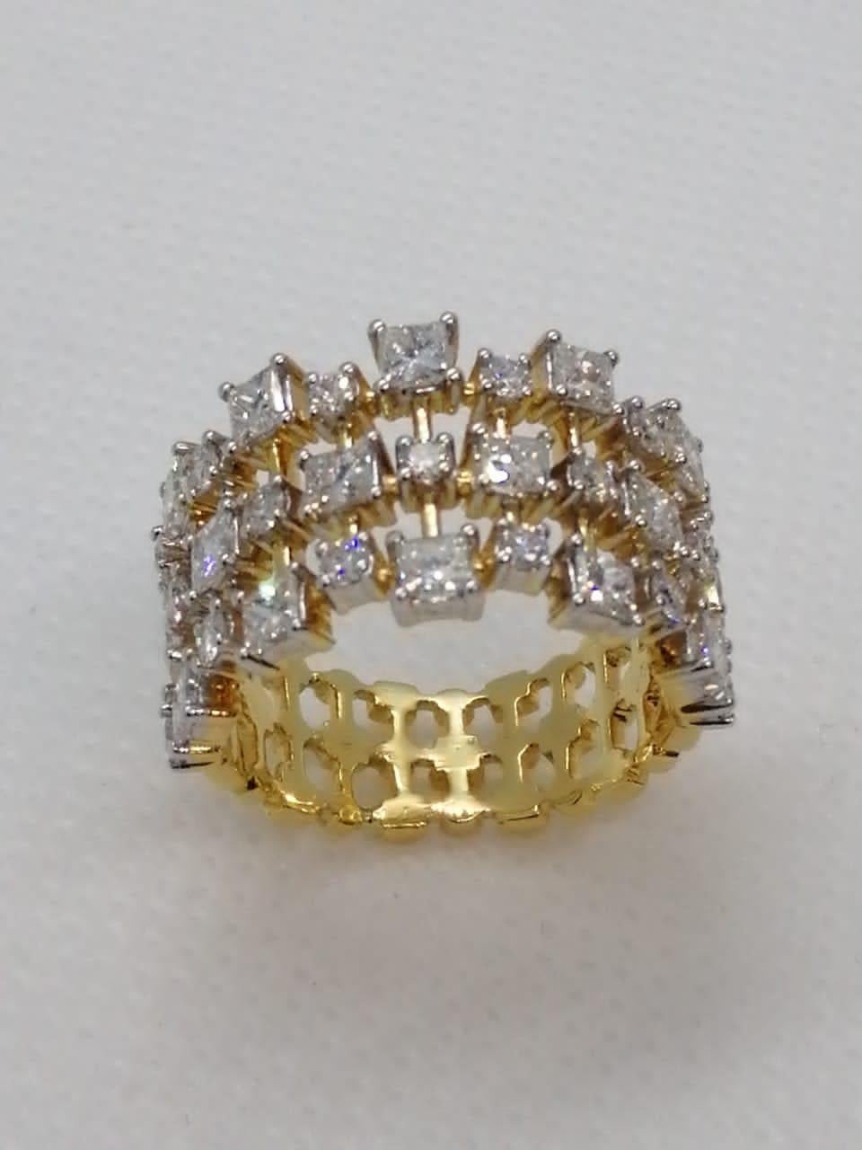 Diamond Cocktail Ring Set in 18 Karat Yellow Gold 'VS/G Quality Diamonds' For Sale 7