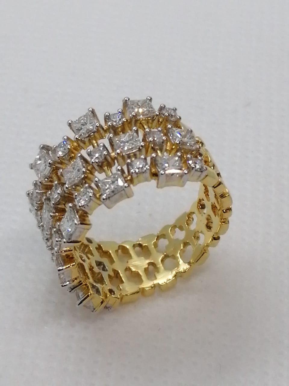 Diamond Cocktail Ring Set in 18 Karat Yellow Gold 'VS/G Quality Diamonds' For Sale 8