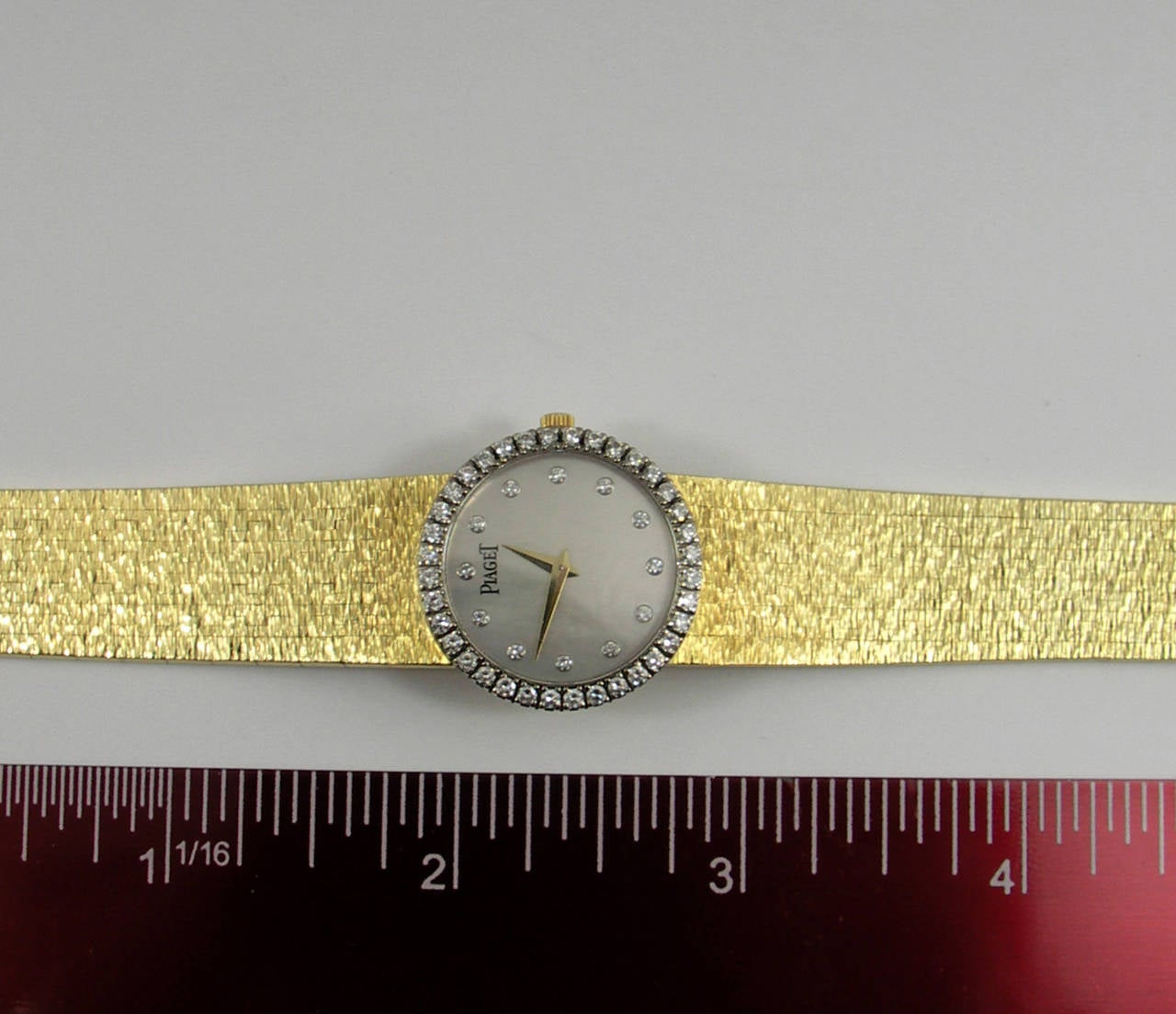 Piaget Lady's Yellow Gold Mother of Pearl Diamond Quartz Wristwatch 2