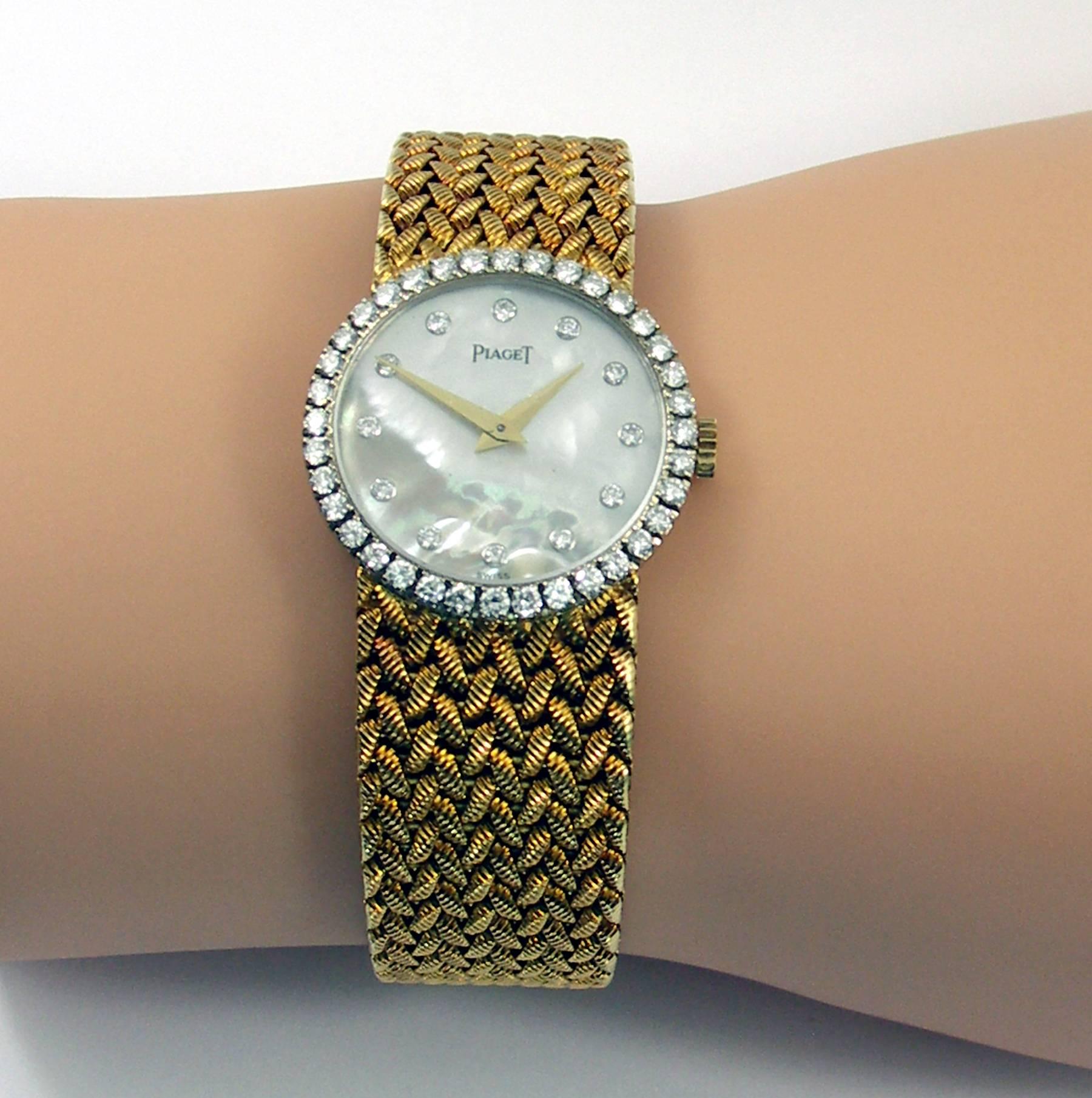 Piaget Ladies Yellow Gold Mother of Pearl Diamond Dial Watch/ Wristwatch  In Excellent Condition In Palm Beach, FL