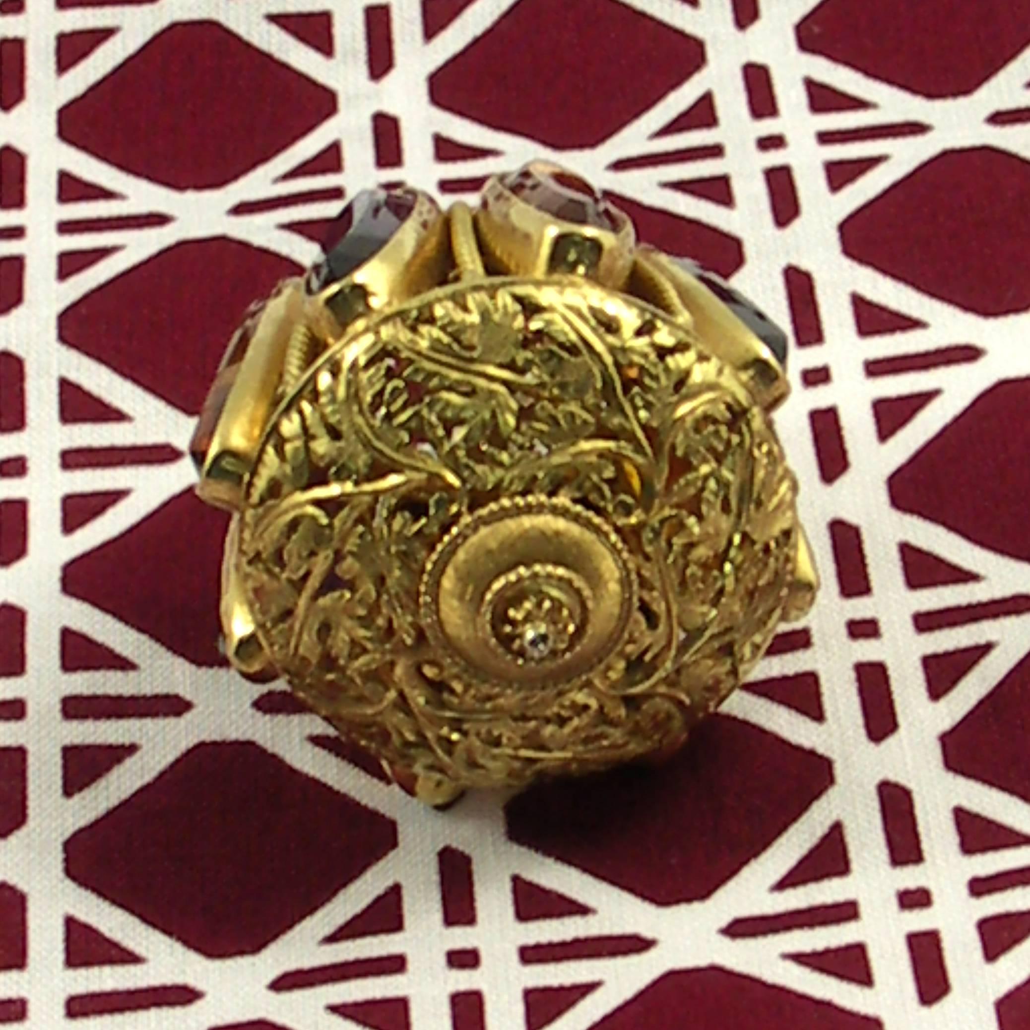 Amethyst Citrine Gold Etruscan Revival Charm In Excellent Condition For Sale In Palm Beach, FL