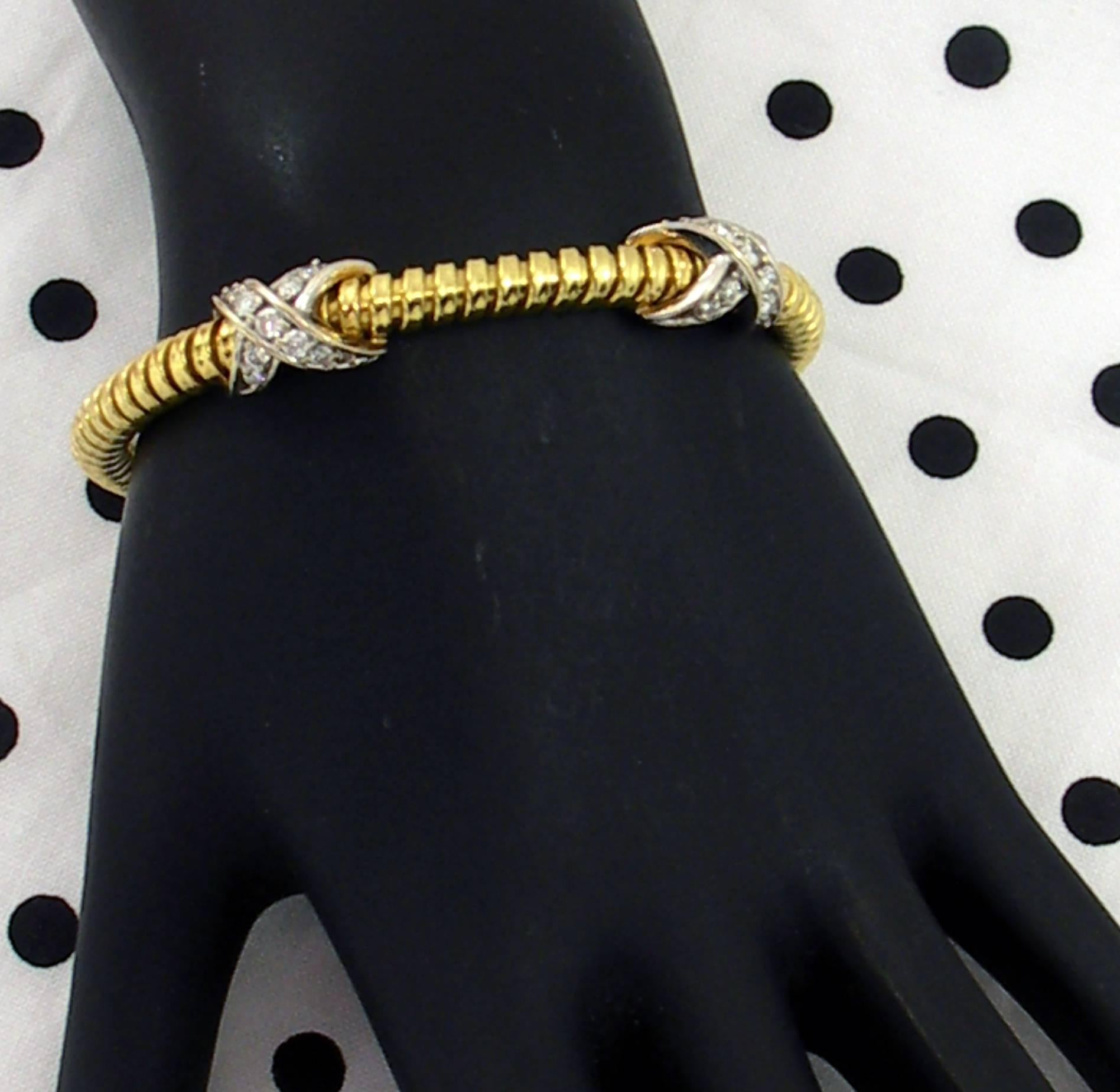 Gold Cuff Bracelet with Diamond Motifs In Excellent Condition In Palm Beach, FL