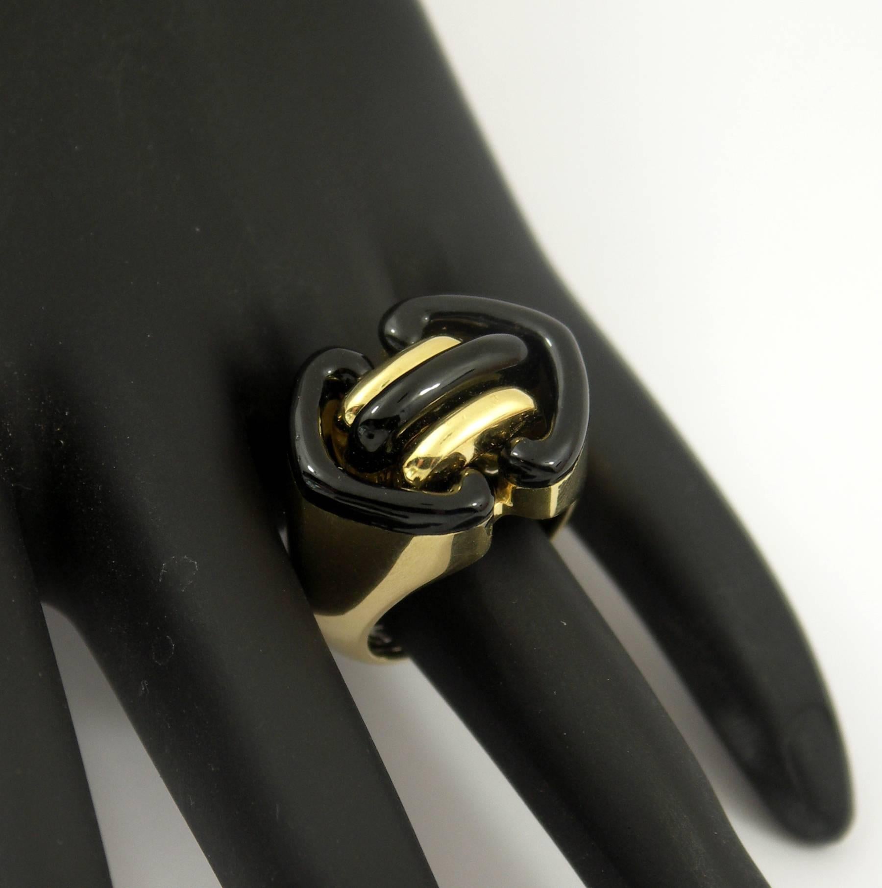 Andrew Clunn Black Enamel Gold Ring In Excellent Condition In Palm Beach, FL