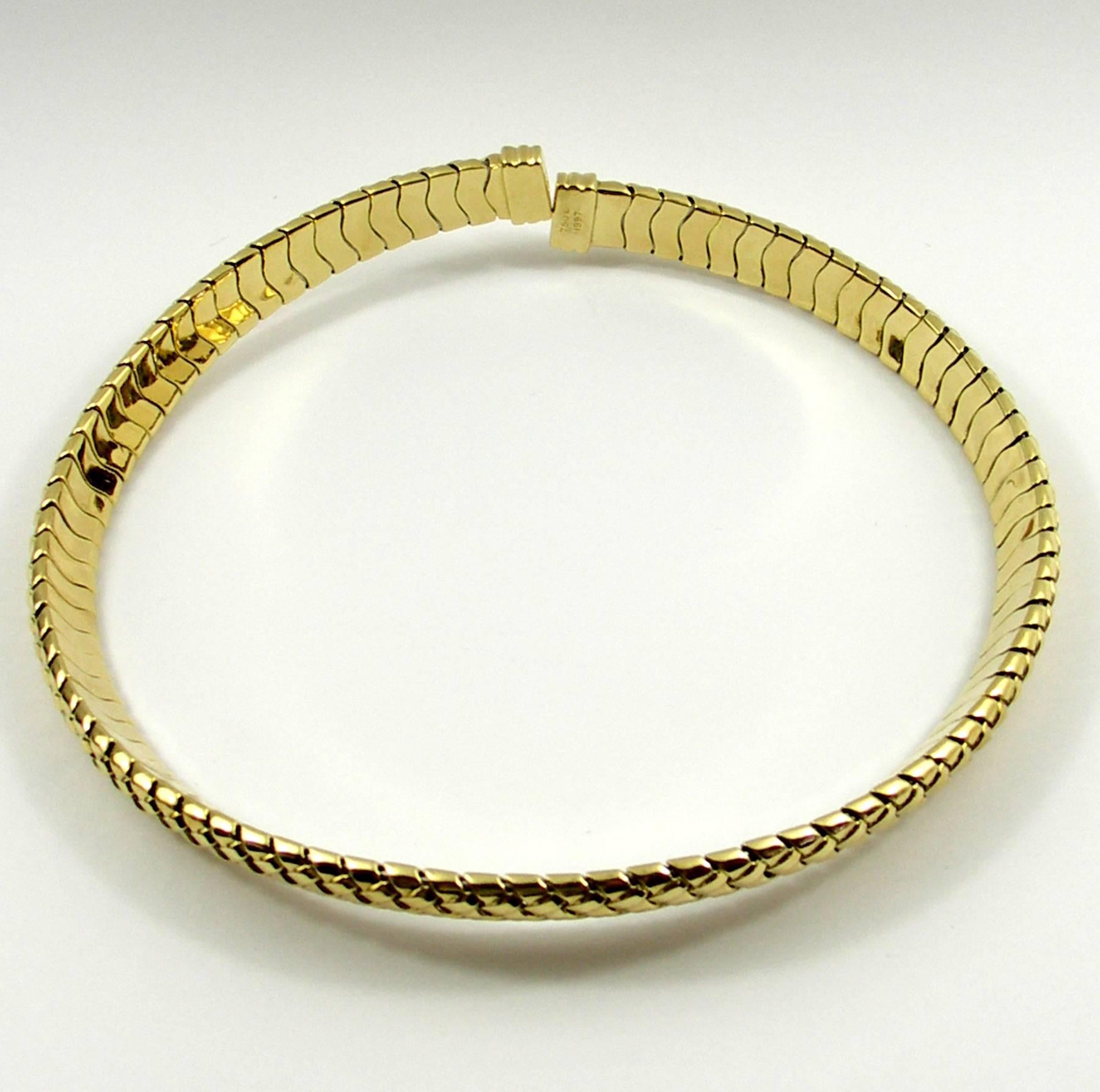 Tiffany & Co. Woven Gold Necklace In Excellent Condition In Palm Beach, FL