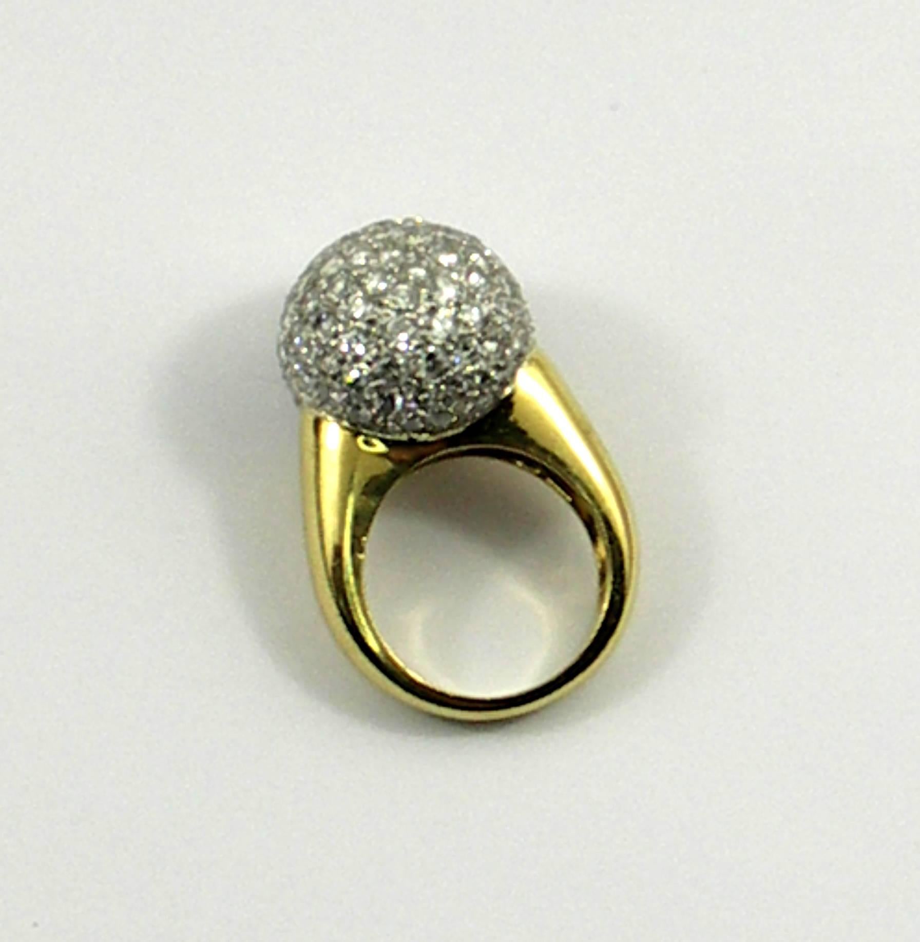 Gold Diamond Pave' Ring In Excellent Condition In Palm Beach, FL
