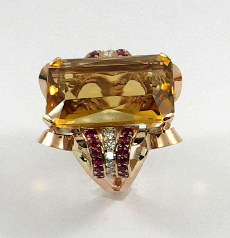 Bague Cocktail En Or 18k Jaune, Sertie D'une Citrine Naturelle, Rubis Et Diamants - Époque Années 1950, Taille 51 - Occasion