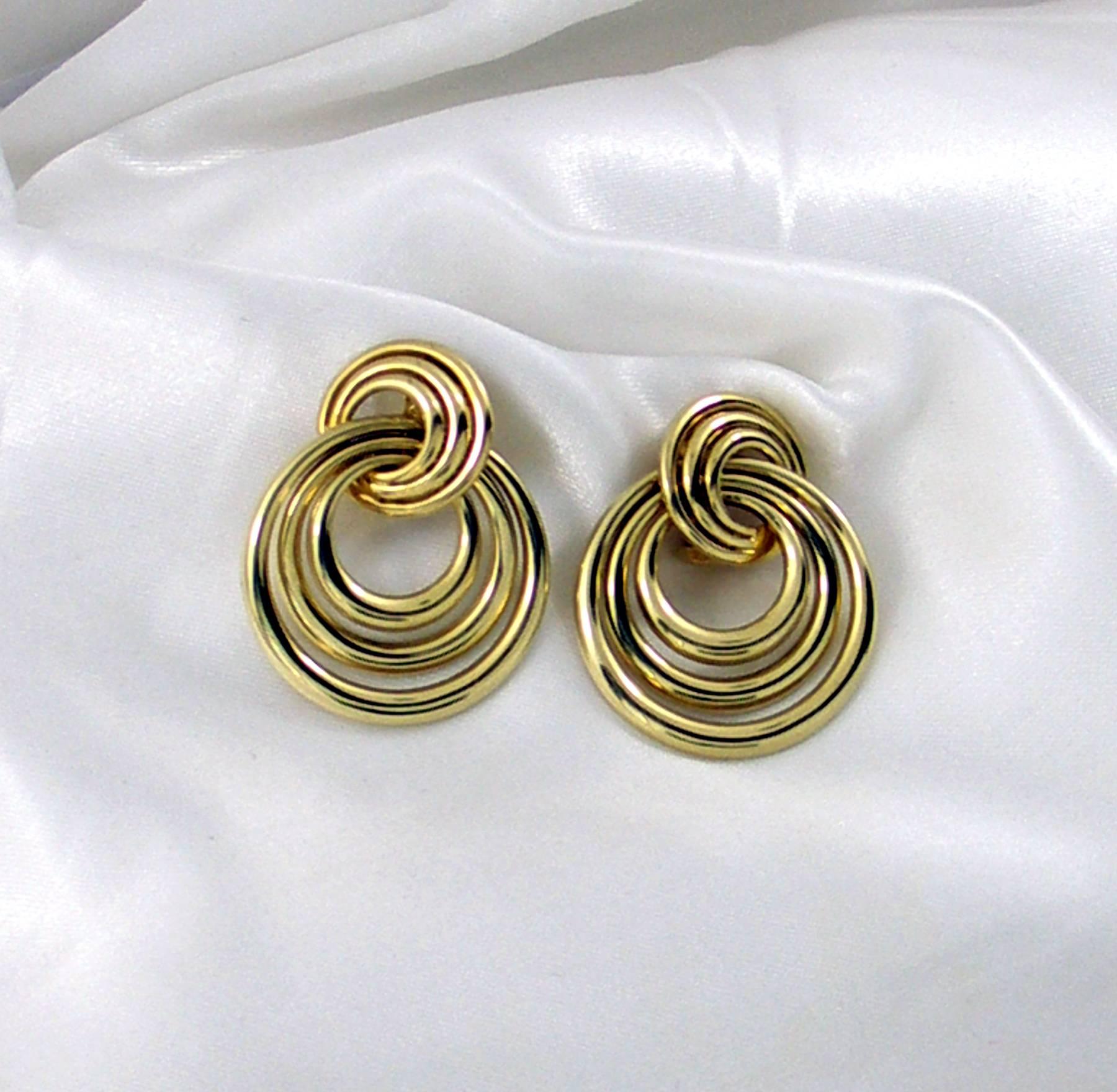 Cartier Gold Spiral Earrings In Excellent Condition In Palm Beach, FL