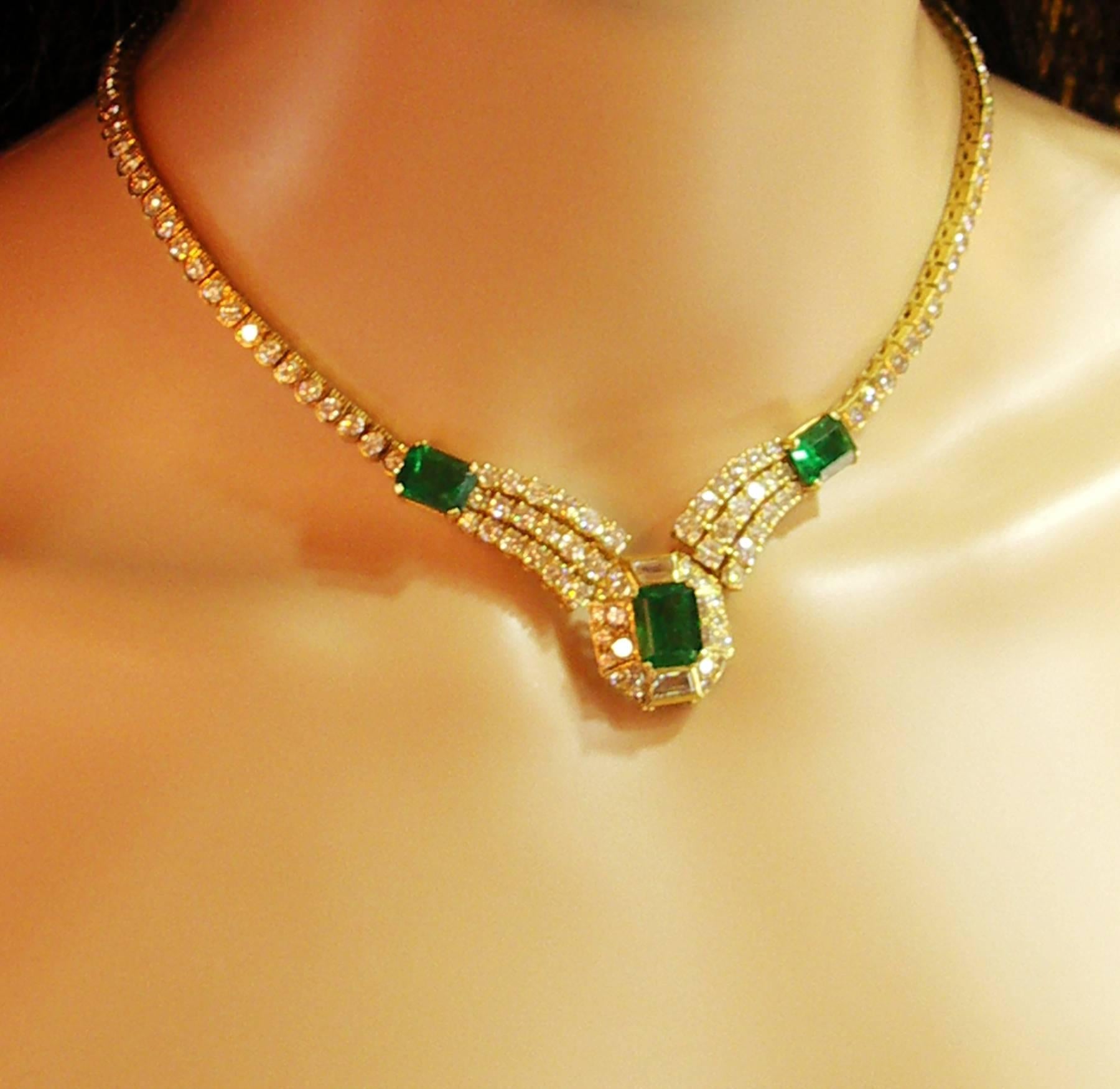 Round Brilliant Cut and Baguette Cut Diamond Certified Zambian Emerald Necklace In Excellent Condition In Palm Beach, FL