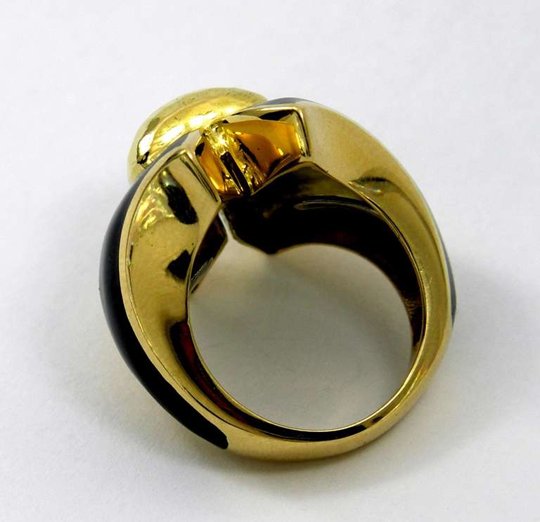 Women's David Webb Gold and Black Enamel Ring