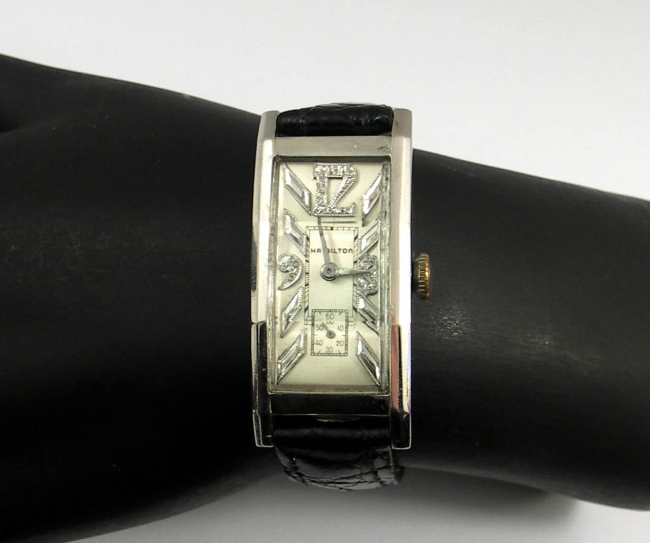 Hamilton Palladium Diamant Curvex Armbanduhr im Zustand „Hervorragend“ in Palm Beach, FL