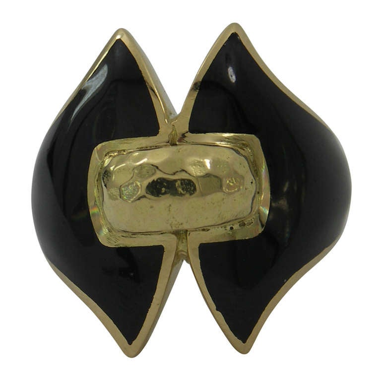 David Webb Gold and Black Enamel Ring