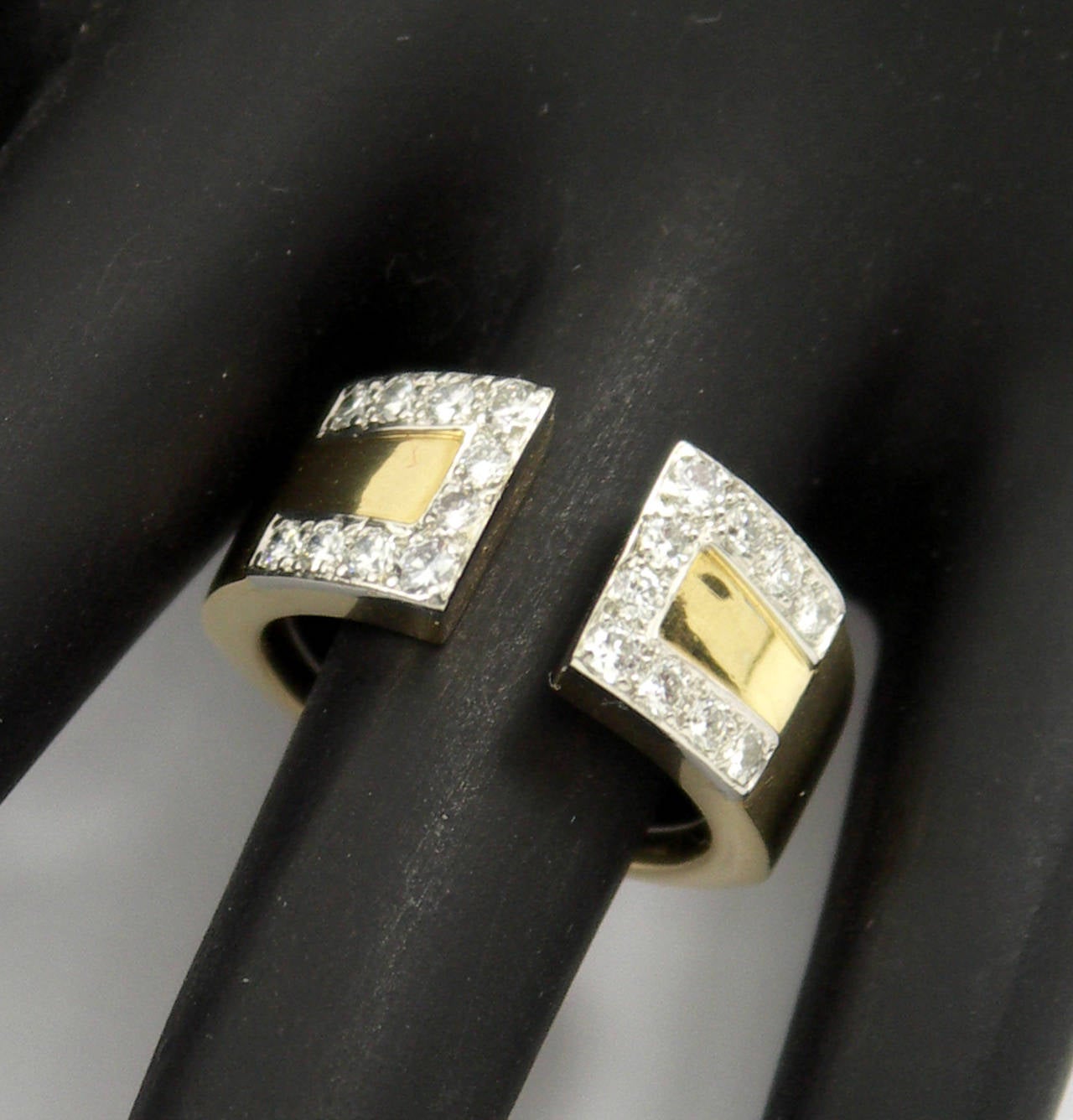 Women's David Webb Diamond Gold Platinum Key Design Split Front Ring