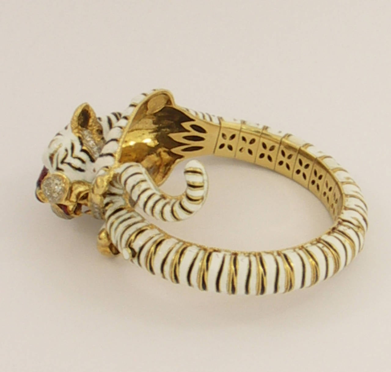 Frascarolo Bengal Tiger Enamel Ruby Diamond Gold Bracelet In Good Condition In Palm Beach, FL