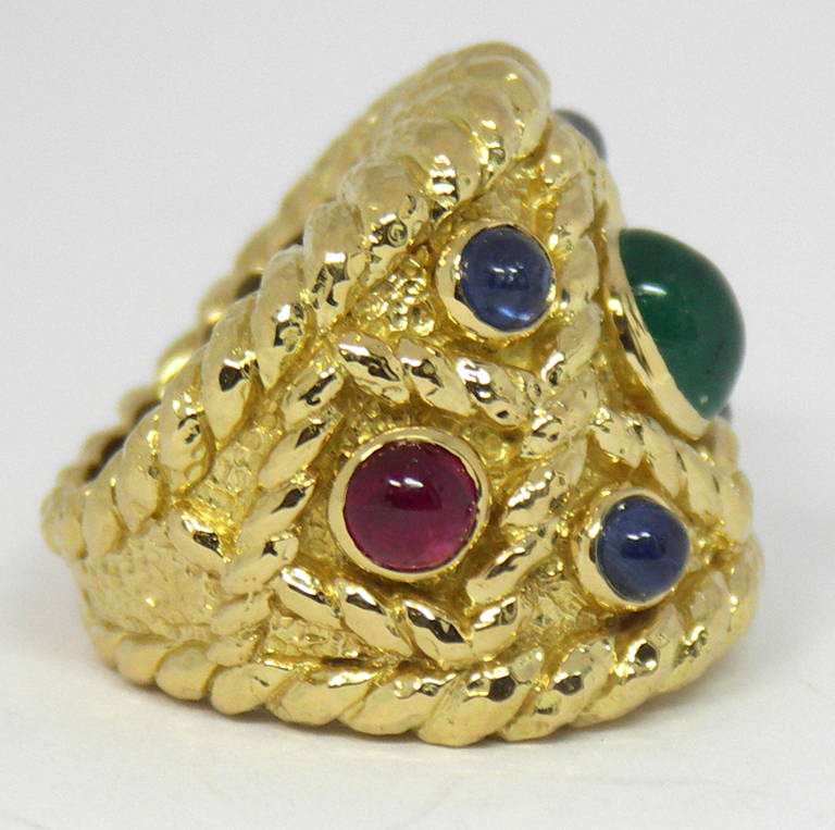 David Webb Emerald Ruby Sapphire Gold Band In Excellent Condition In Palm Beach, FL