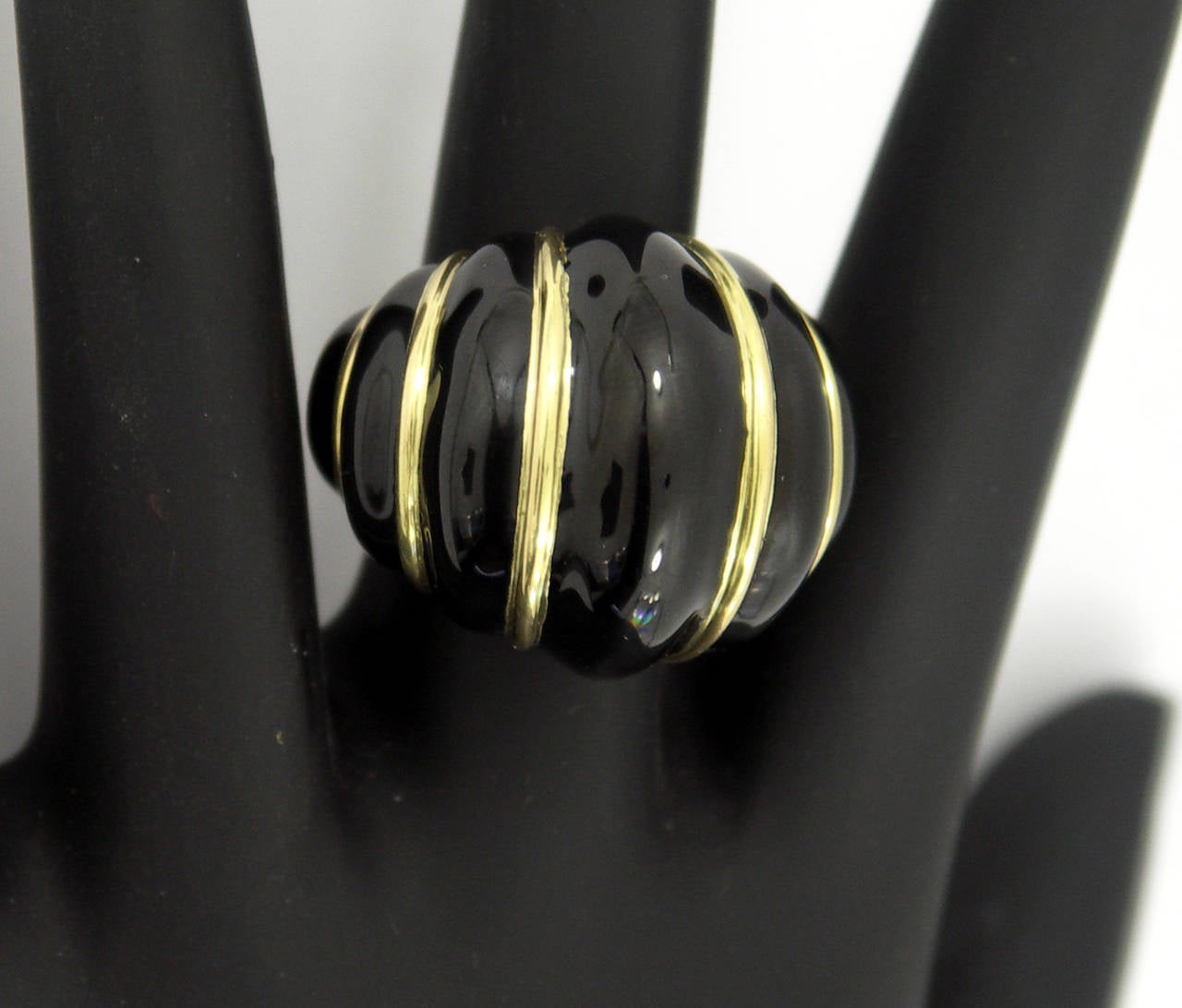 Women's David Webb Black Enamel Gold Tiered Dome Ring