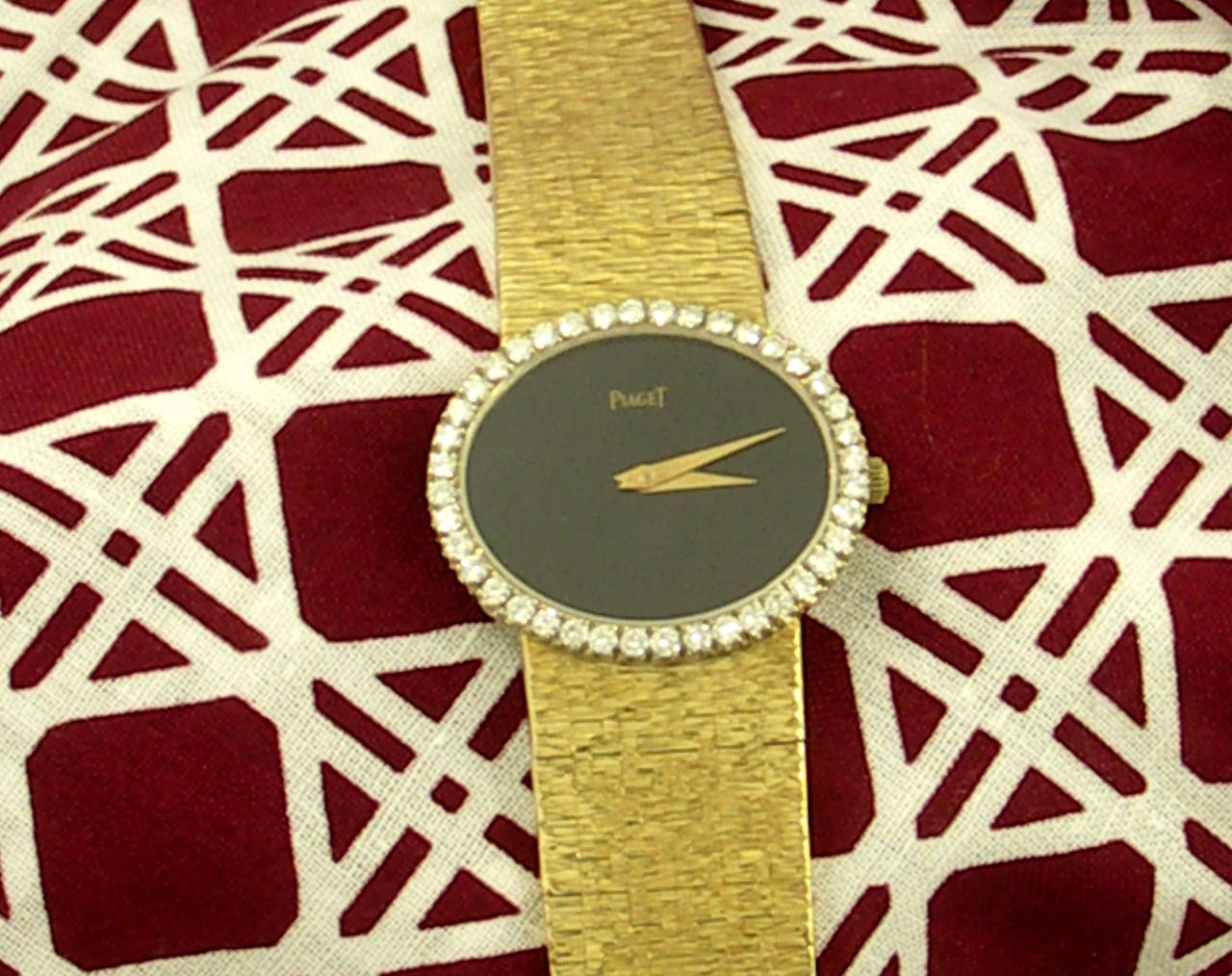 Piaget Lady's Yellow Gold Diamond Oval Shaped Onyx Dial Bracelet Wristwatch 1
