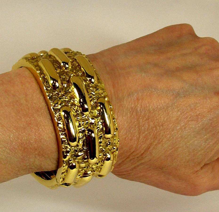 Women's David Webb Textured Gold Cuff Bracelet