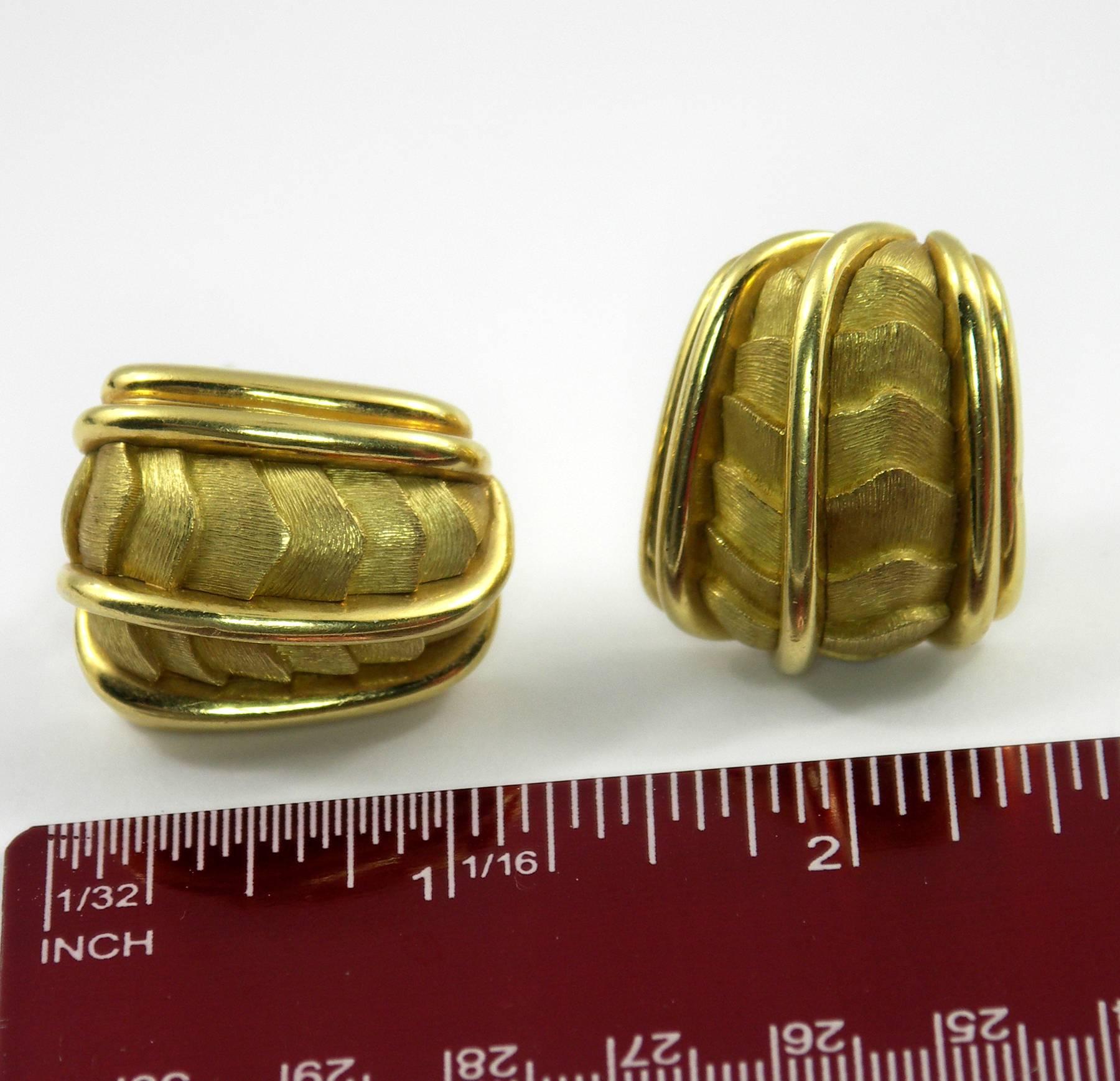 Henry Dunay Organic Design Gold Earrings 4