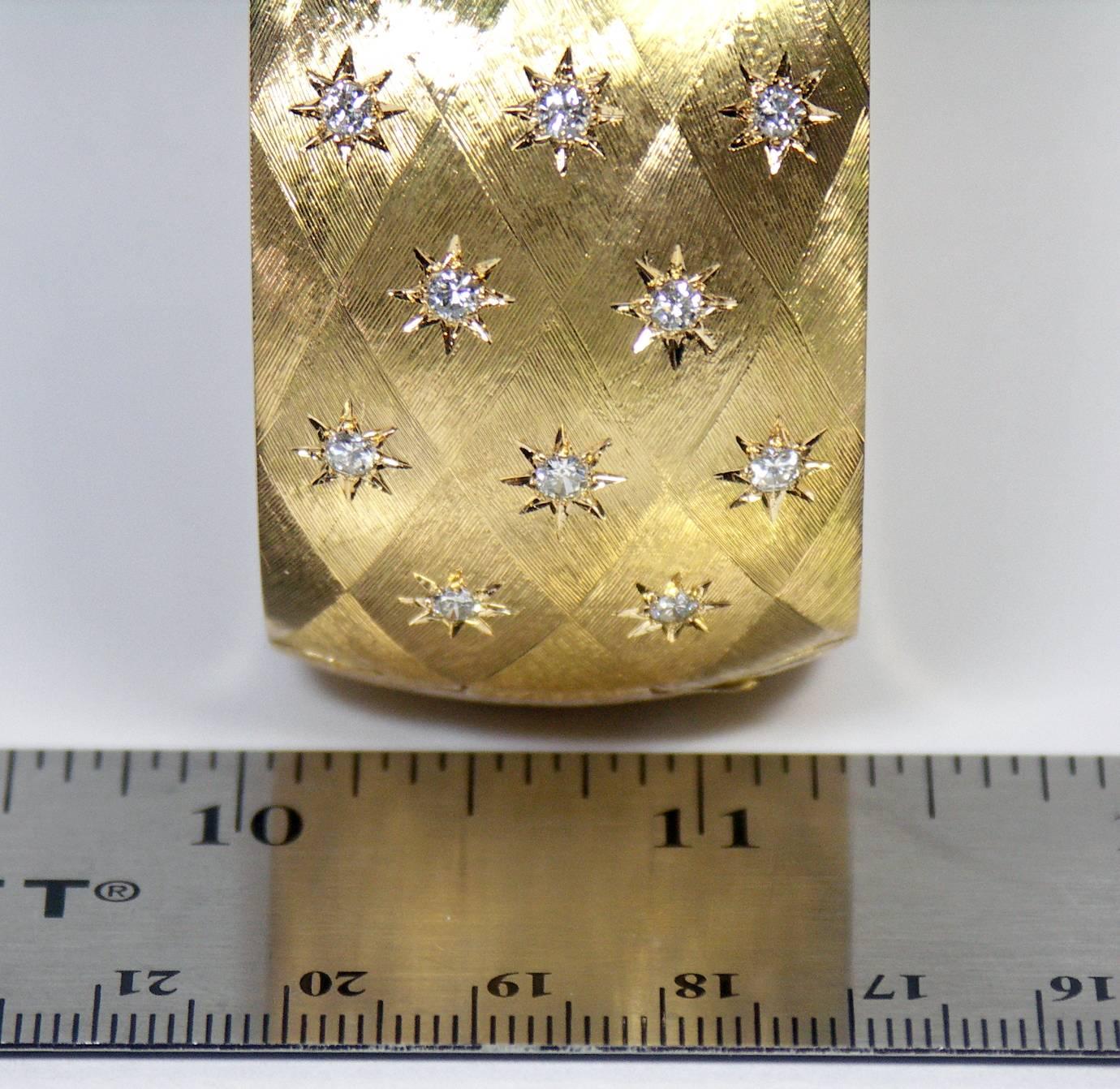 Women's Retro Period Diamond Gold Cuff Bracelet