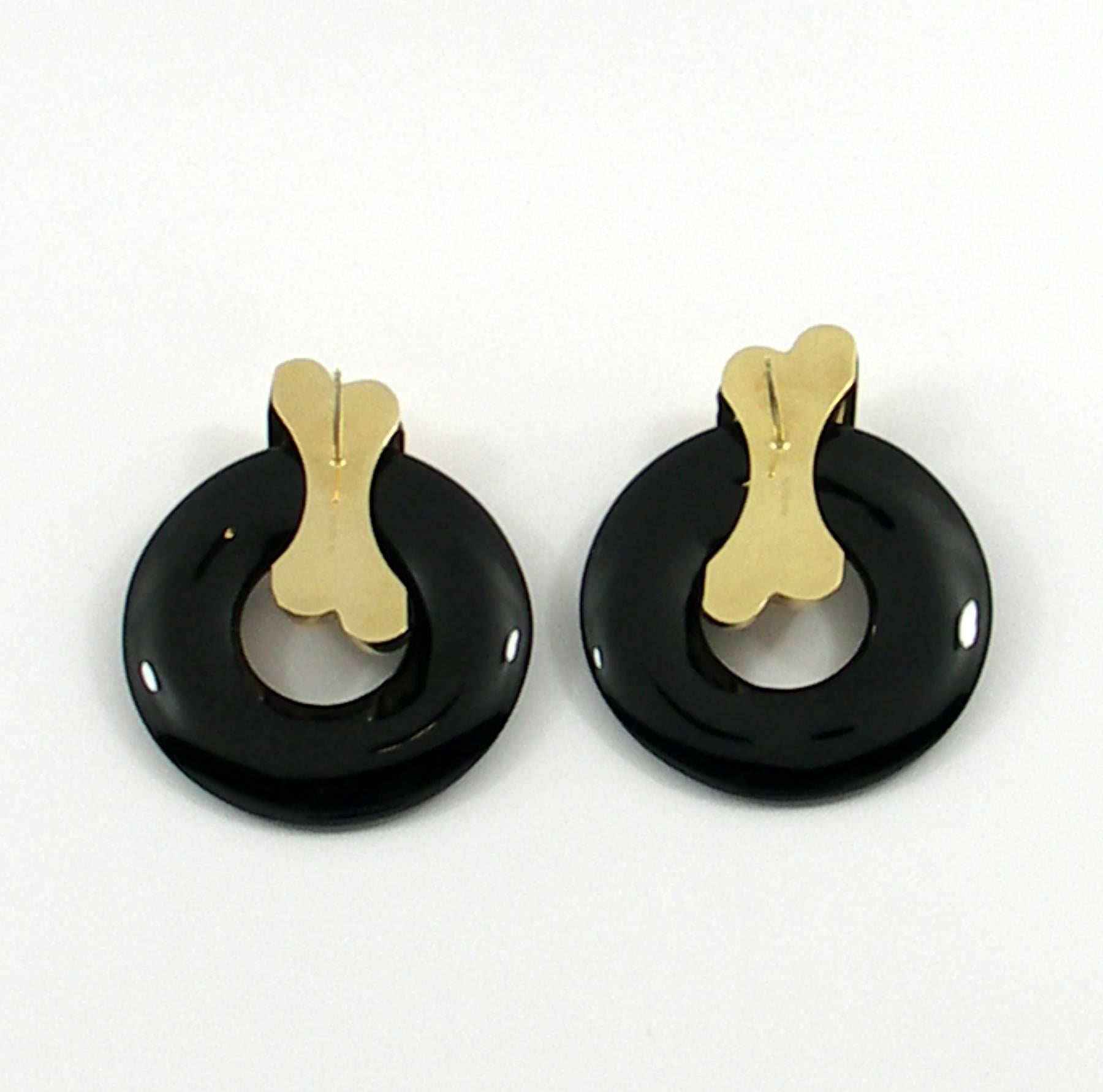 Gold Door Knocker Earrings with Onyx Discs 1