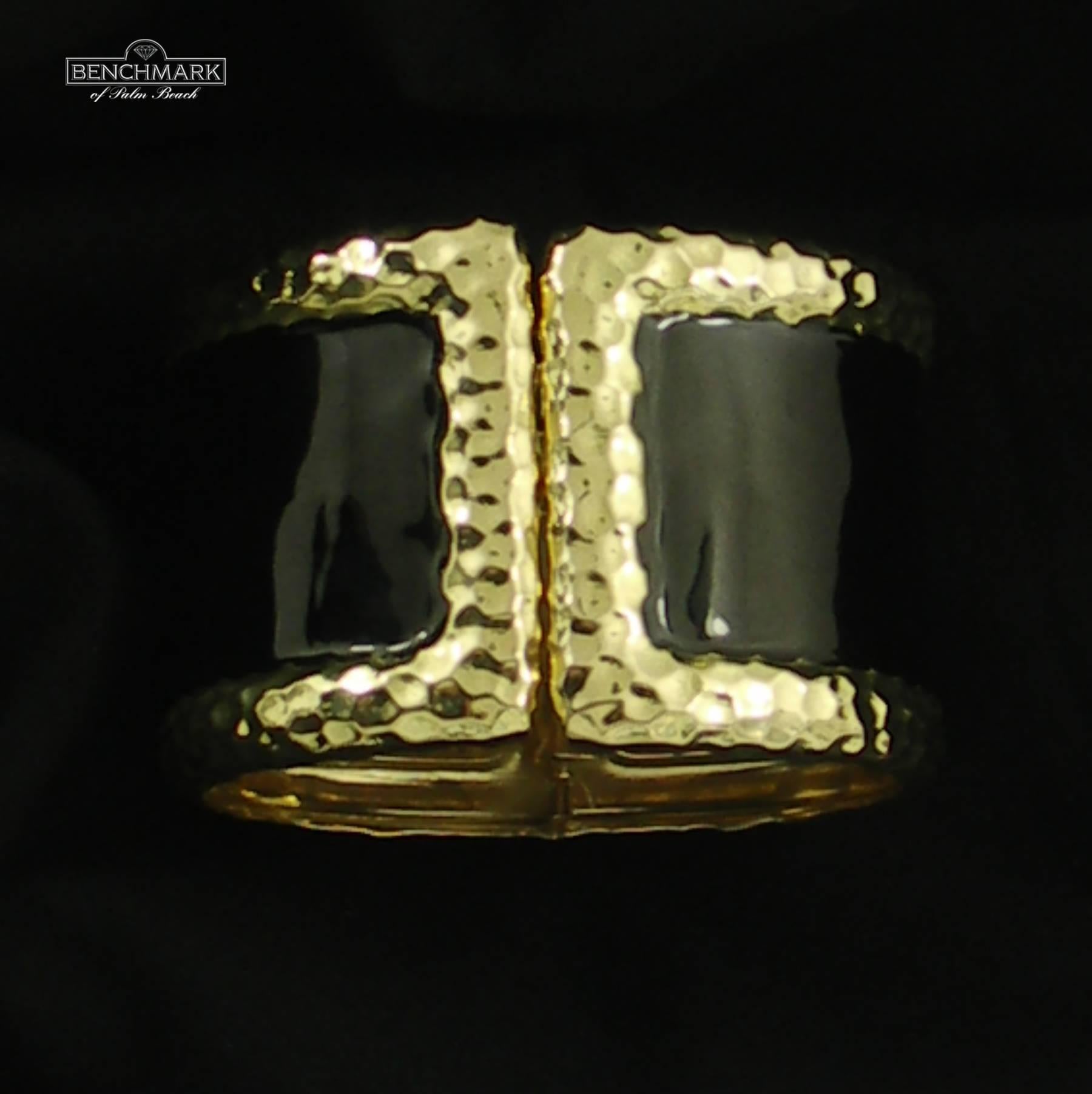 Wide Yellow Gold Cuff Bracelet with Hammer Finish and Black Enamel In New Condition In Palm Beach, FL