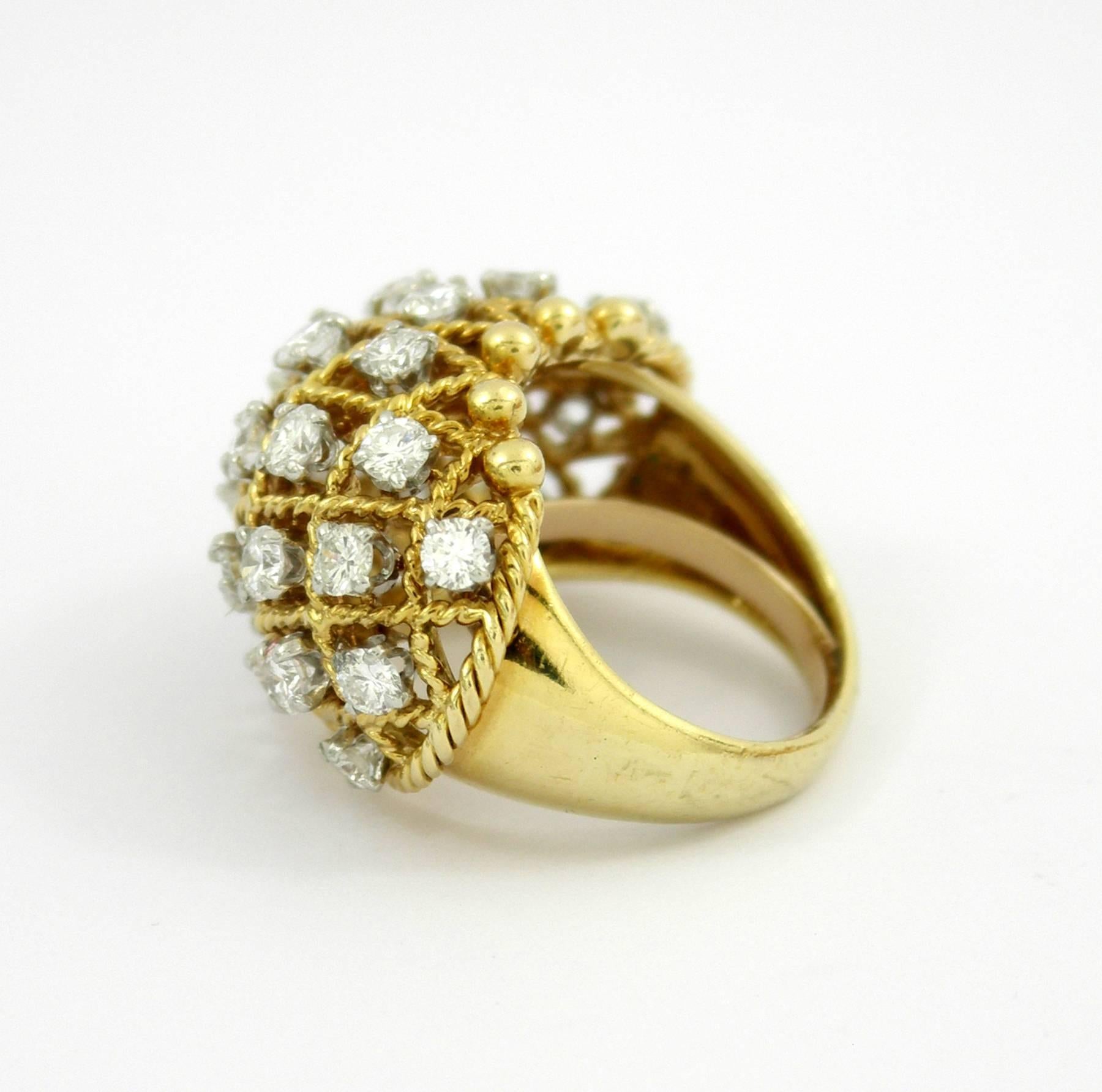 Van Cleef & Arpels Lattice Diamond Gold Ring 1
