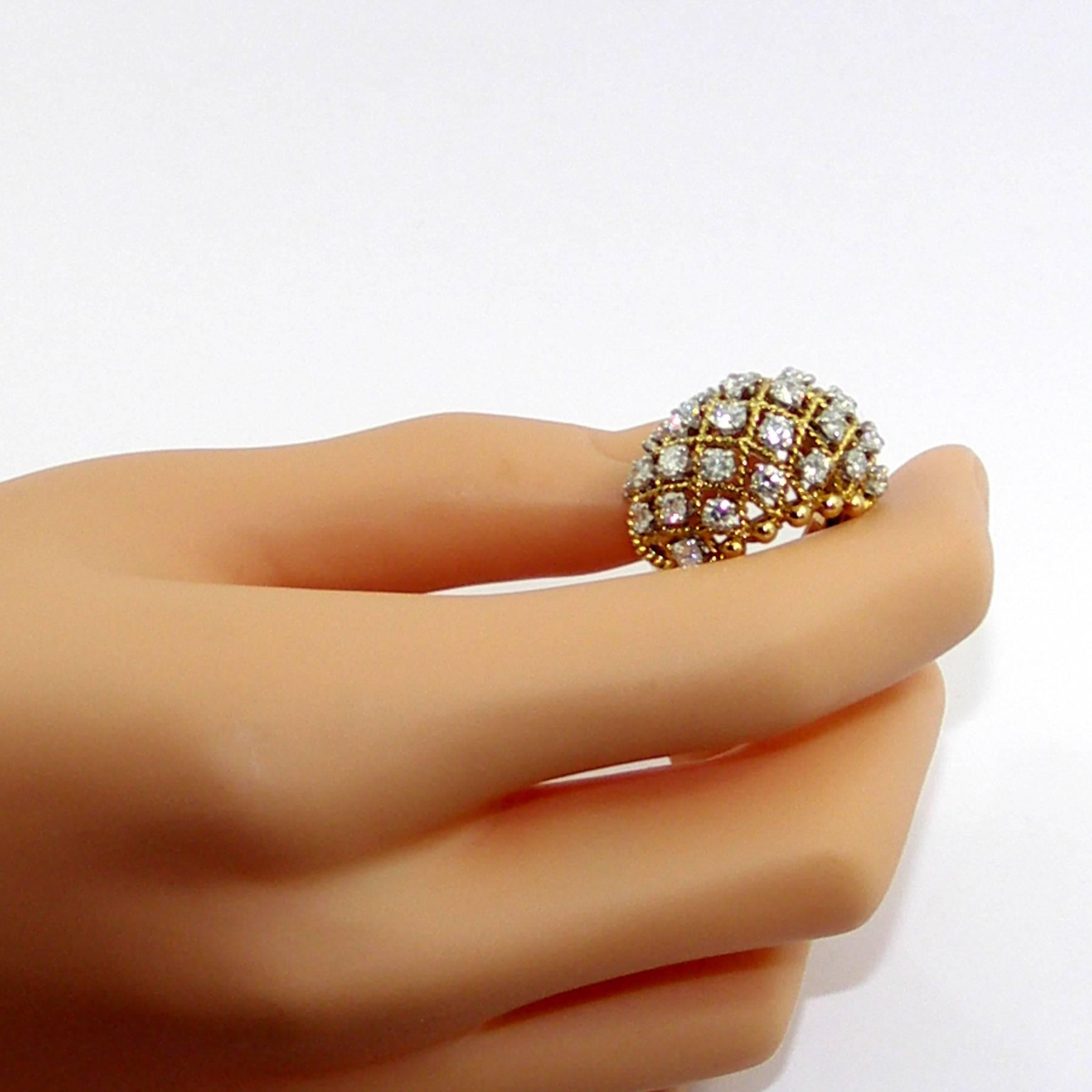 Women's or Men's Van Cleef & Arpels Lattice Diamond Gold Ring