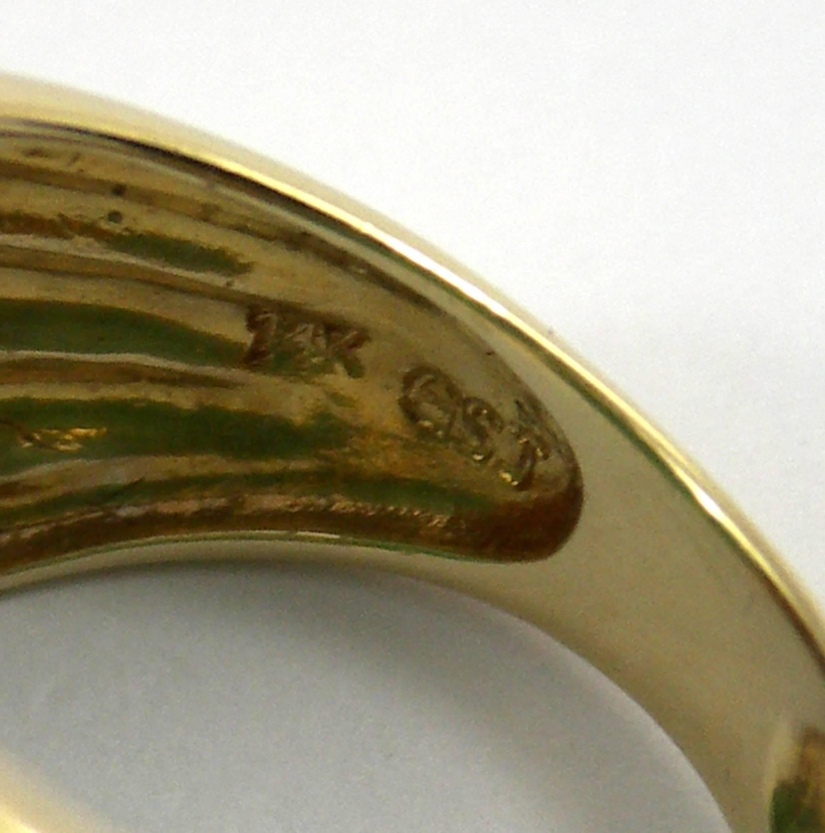 Yellow Gold and Jade Ring 3