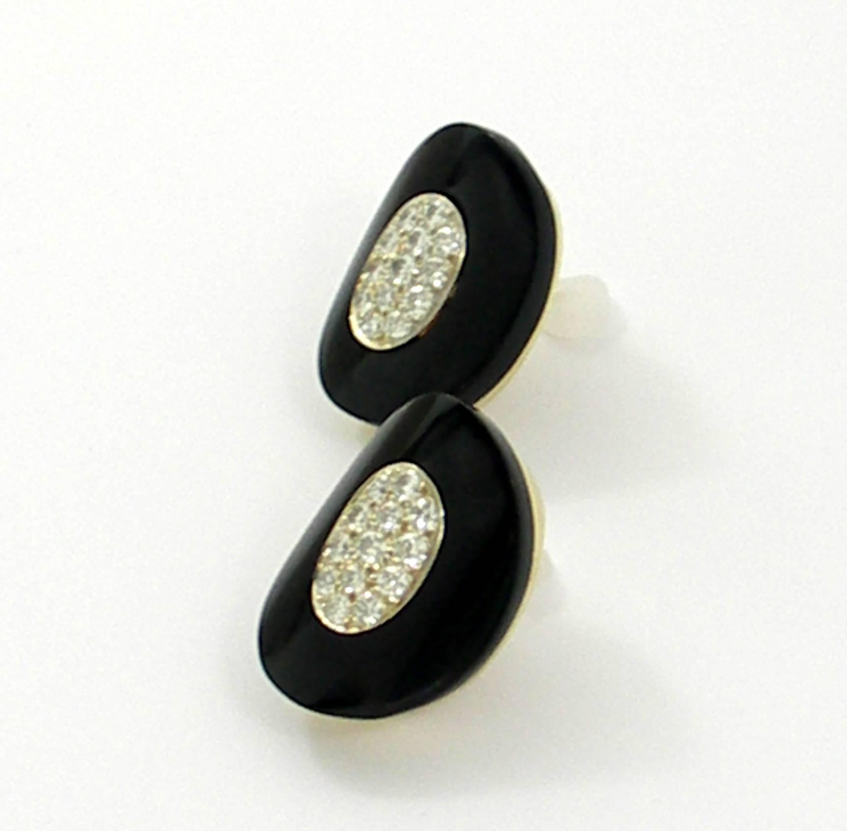 Van Cleef & Arpels Elongated Oval Earrings with Diamonds and Onyx 1
