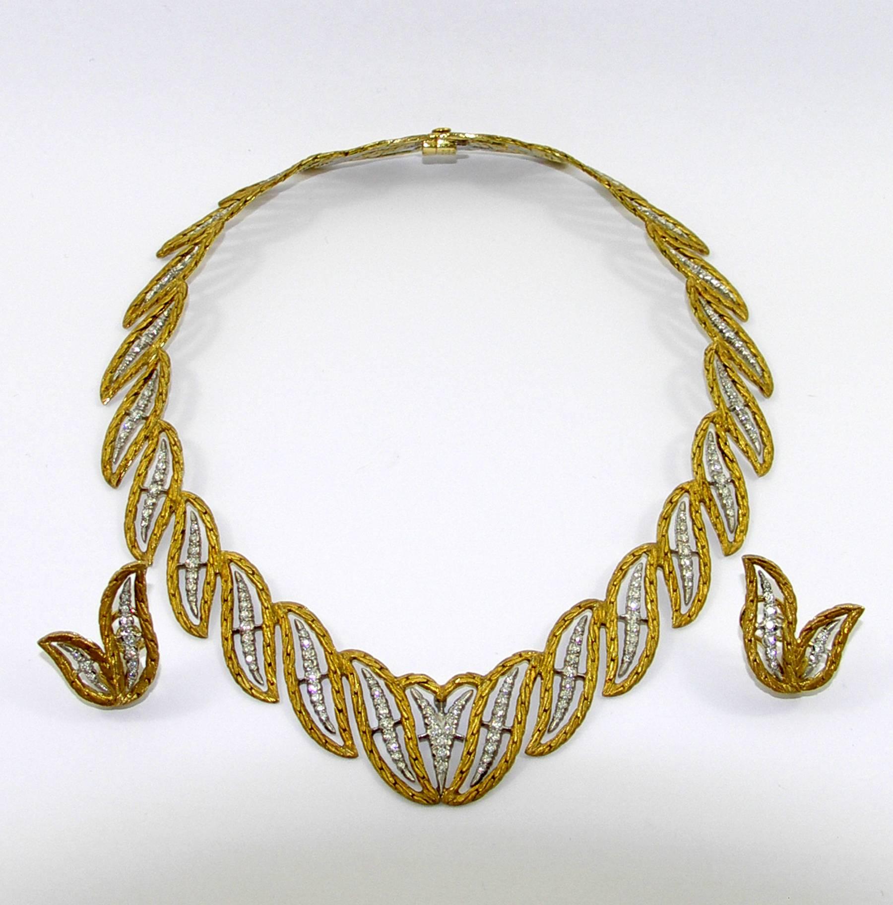 Buccellati White and Yellow Gold Necklace and Earrings with Diamonds In Excellent Condition In Palm Beach, FL