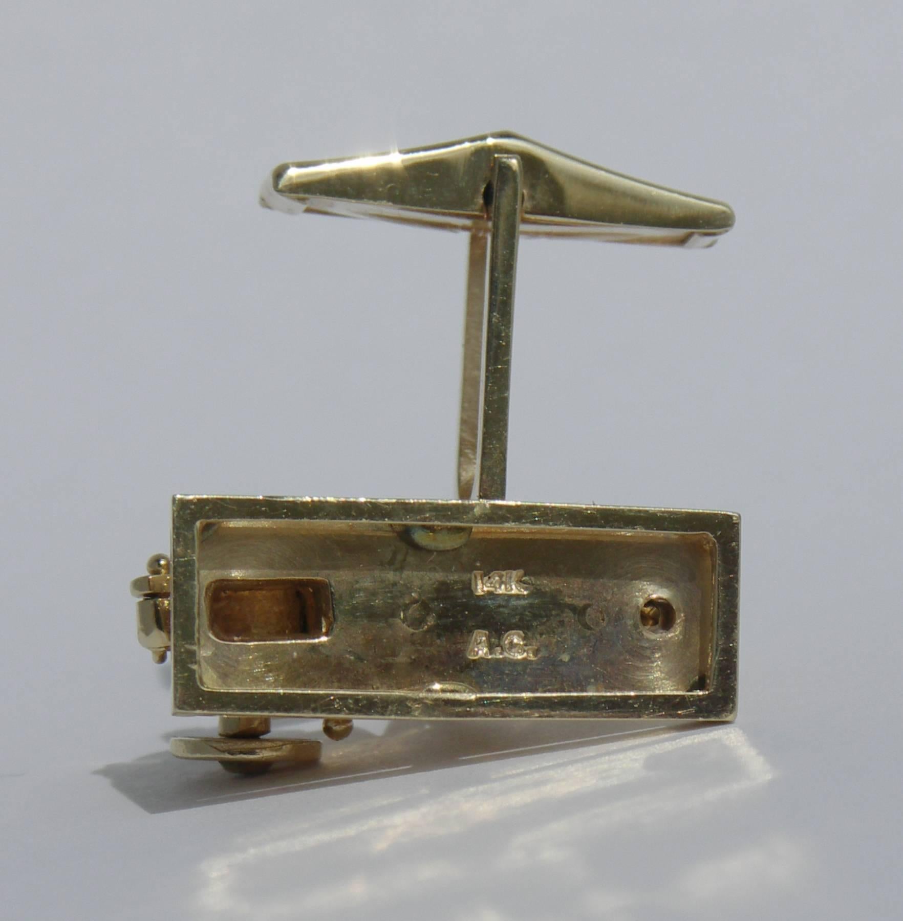 Gold Oil Rig Cufflinks with Motion 1