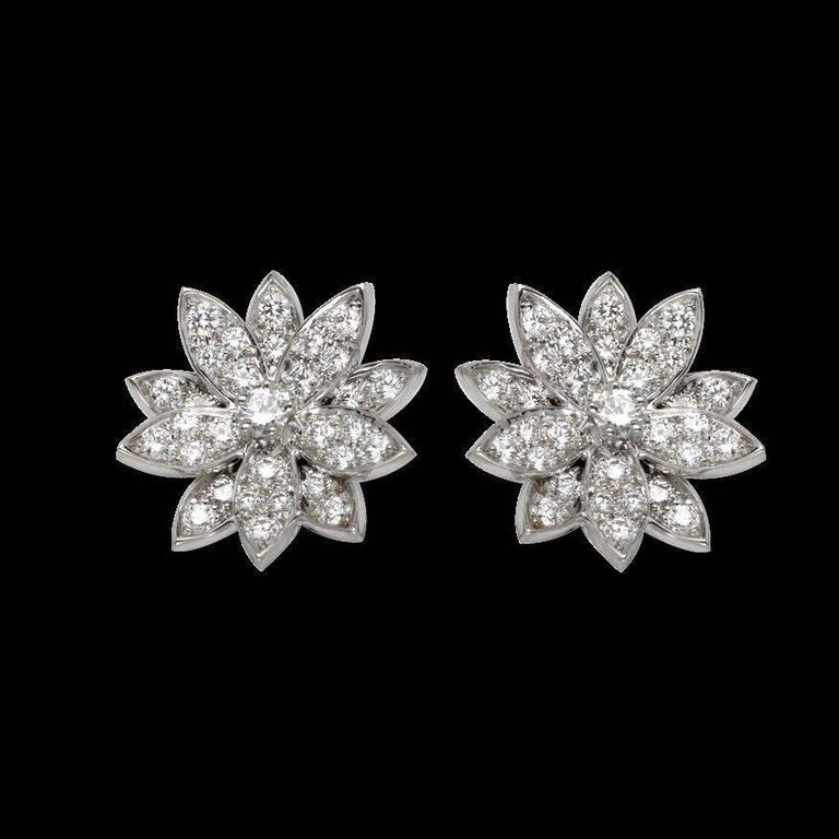 Van Cleef and Arpels Diamond Gold Lotus Earrings at 1stDibs | van cleef ...