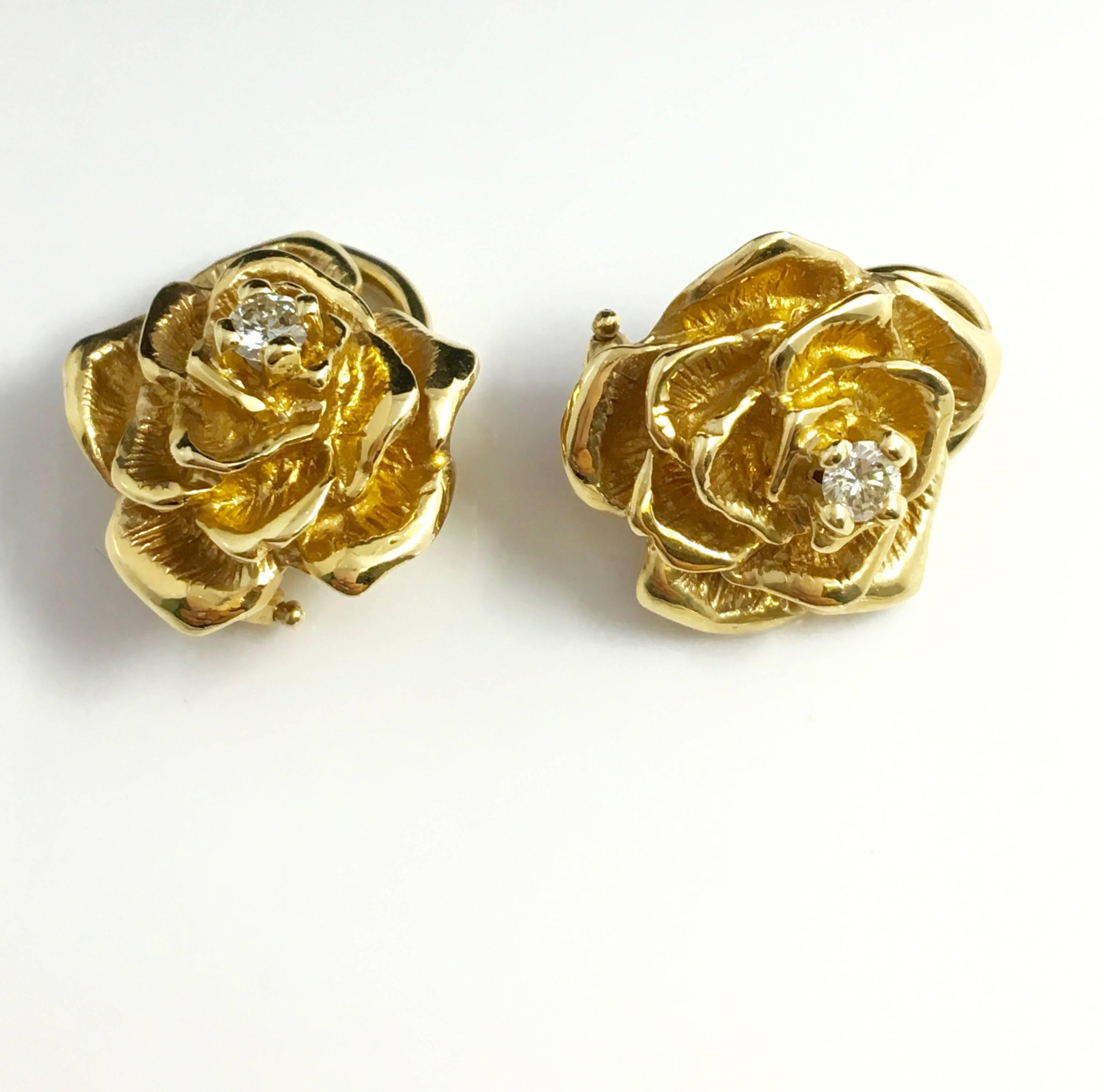 Tiffany & Co. Yellow Gold Rose Flower Earrings w/ Diamonds  Vintage In Excellent Condition In Miami, FL