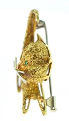 Gorgeous Yellow Gold Stretching Cat Pin with Emerald Eyes