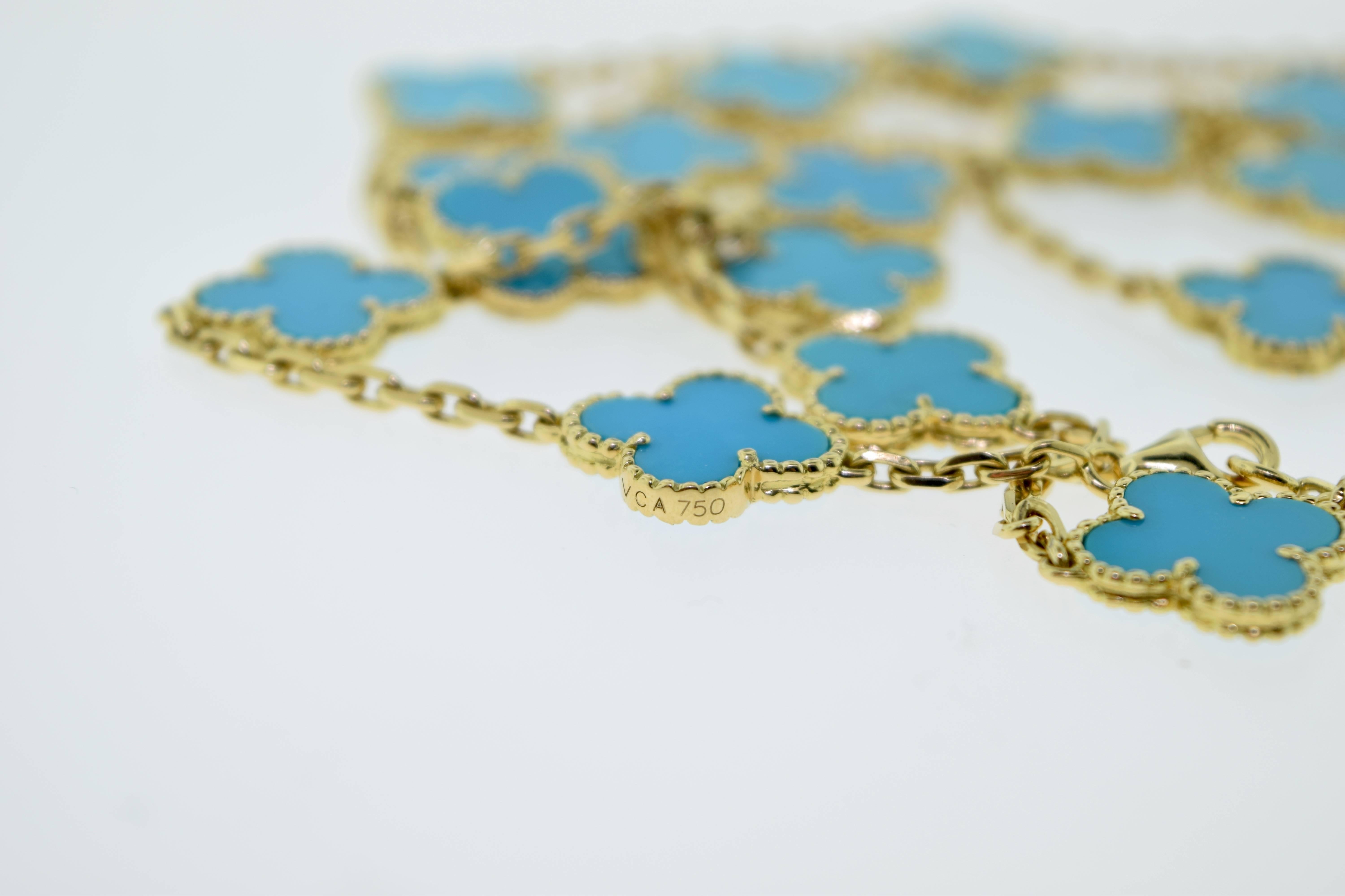 Women's or Men's Van Cleef & Arpels Yellow Gold Turquoise 20 Motif Vintage Alhambra Necklace For Sale