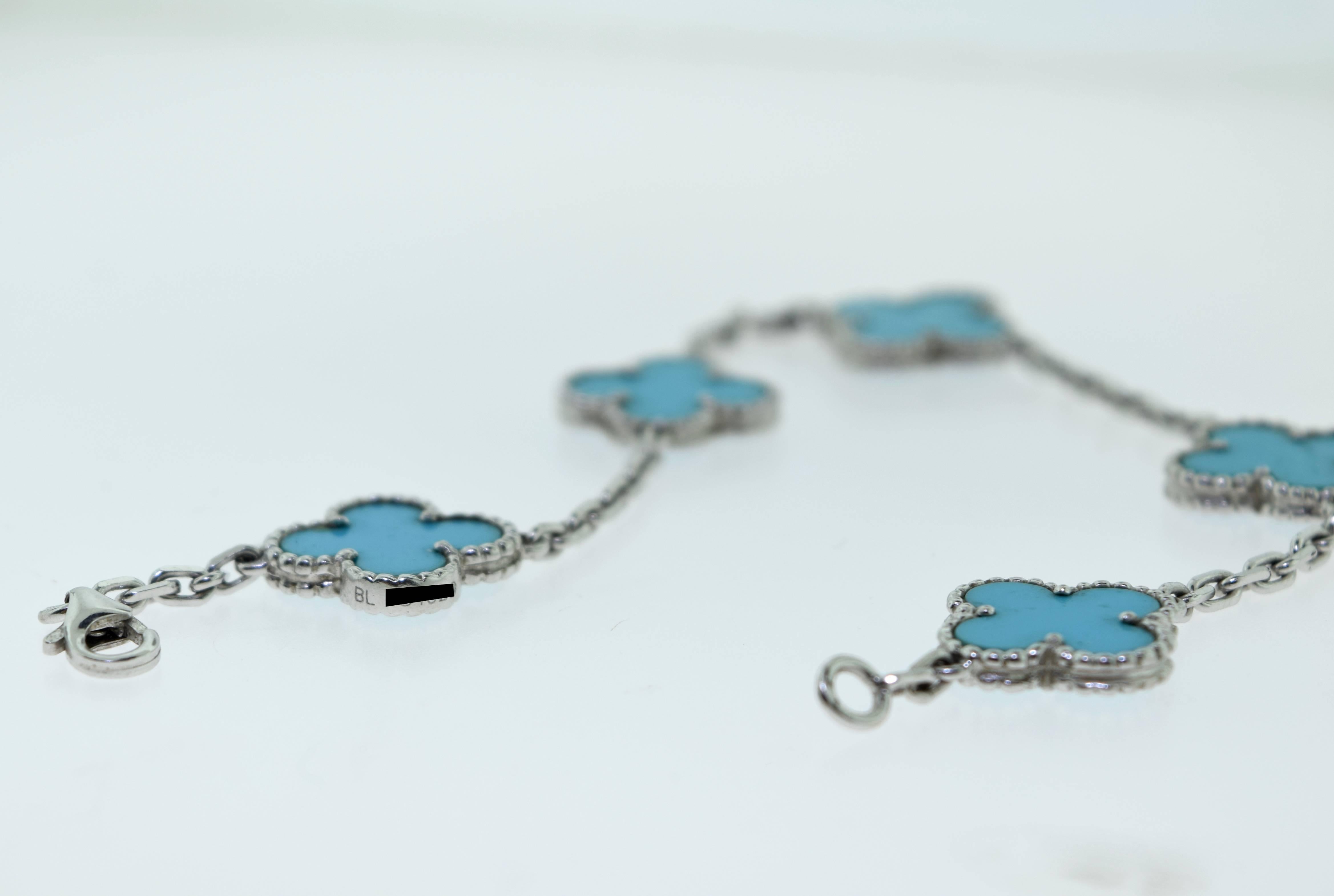 Van Cleef & Arpels Turquoise White Gold Vintage Alhambra 5 Motif Bracelet For Sale 3