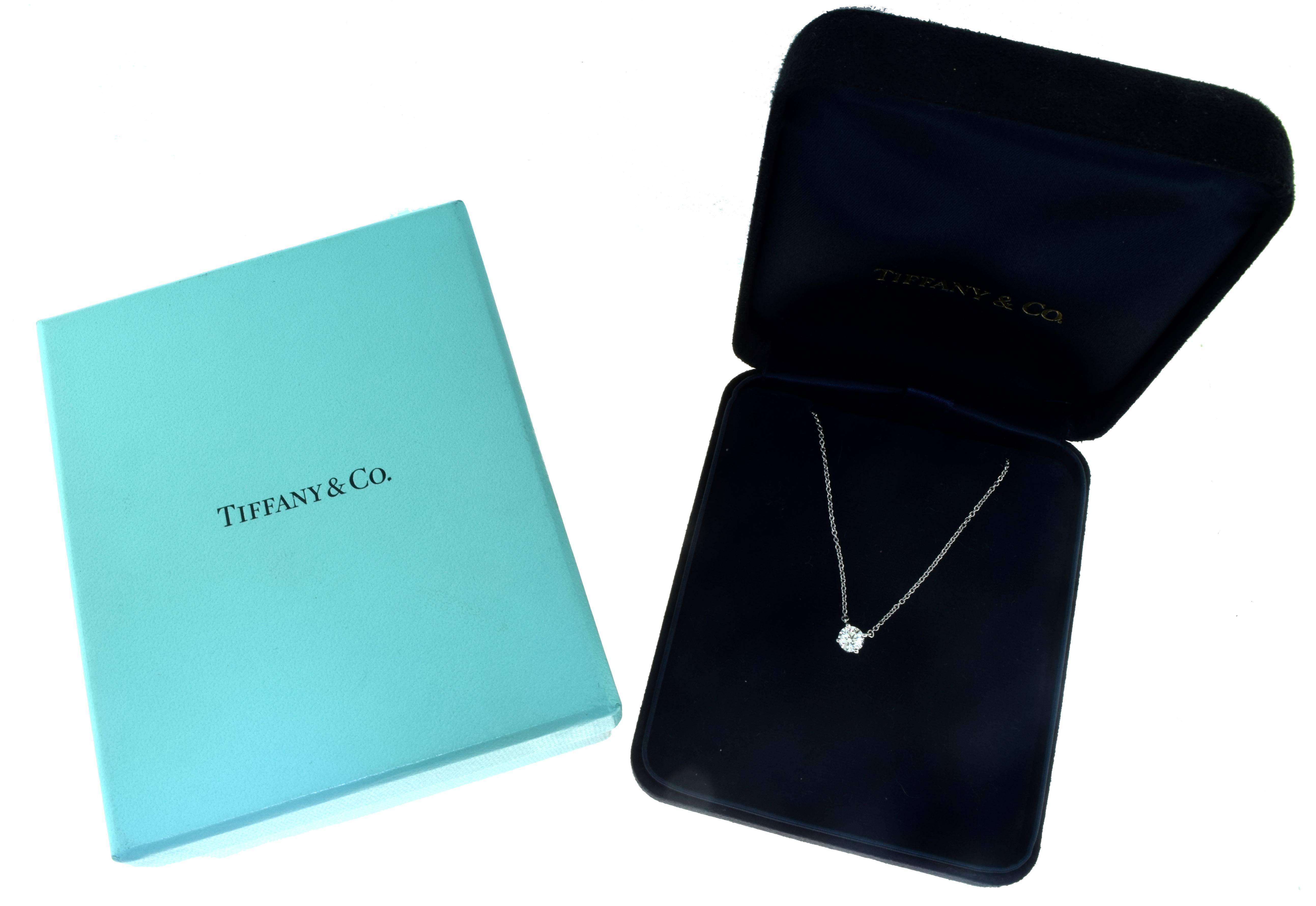 Tiffany & Co. Solitaire Diamond Pendant Necklace In Excellent Condition For Sale In Miami, FL