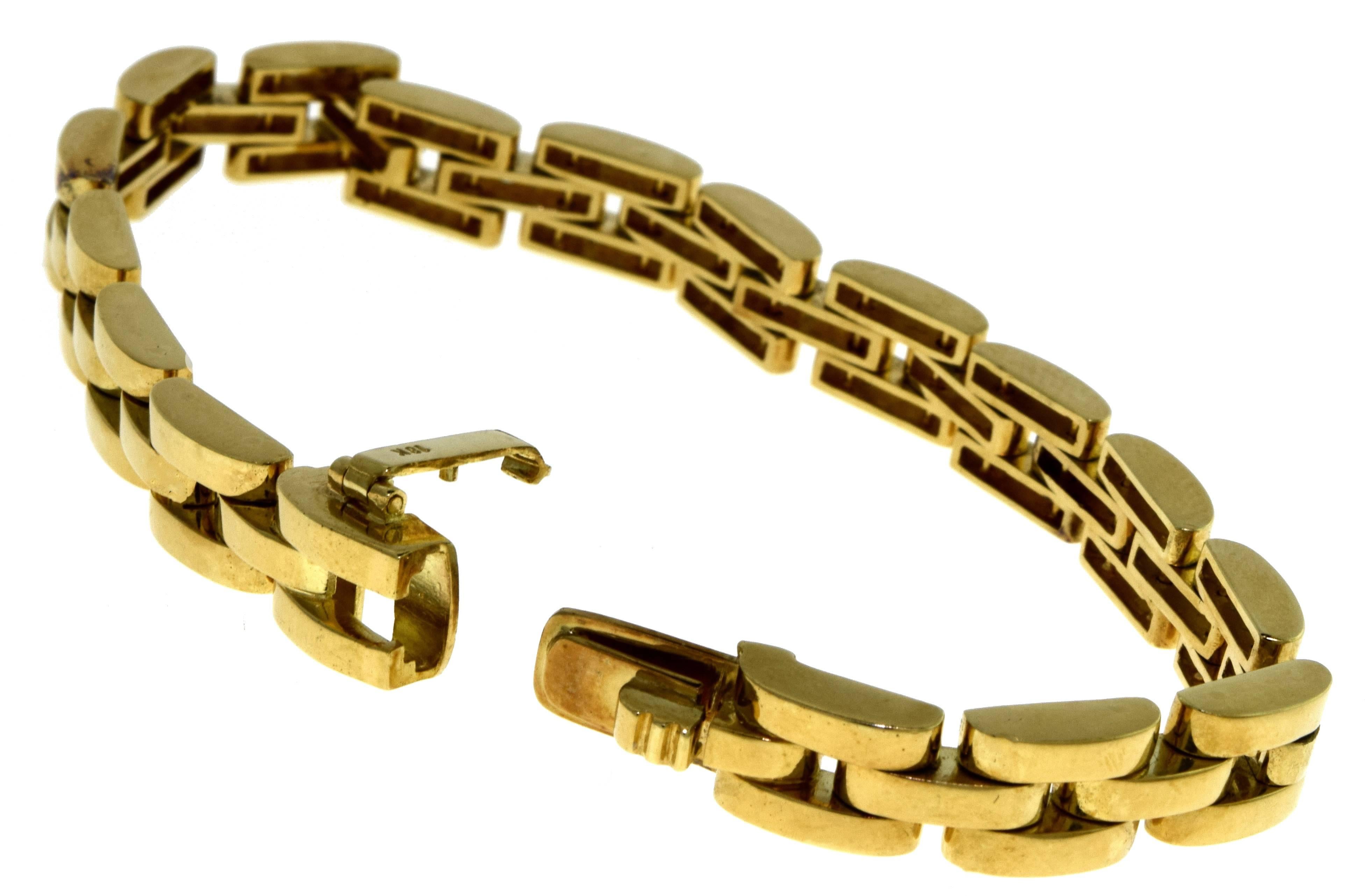 Women's or Men's Diamond Panther Link 18 Karat Yellow Gold Bracelet For Sale