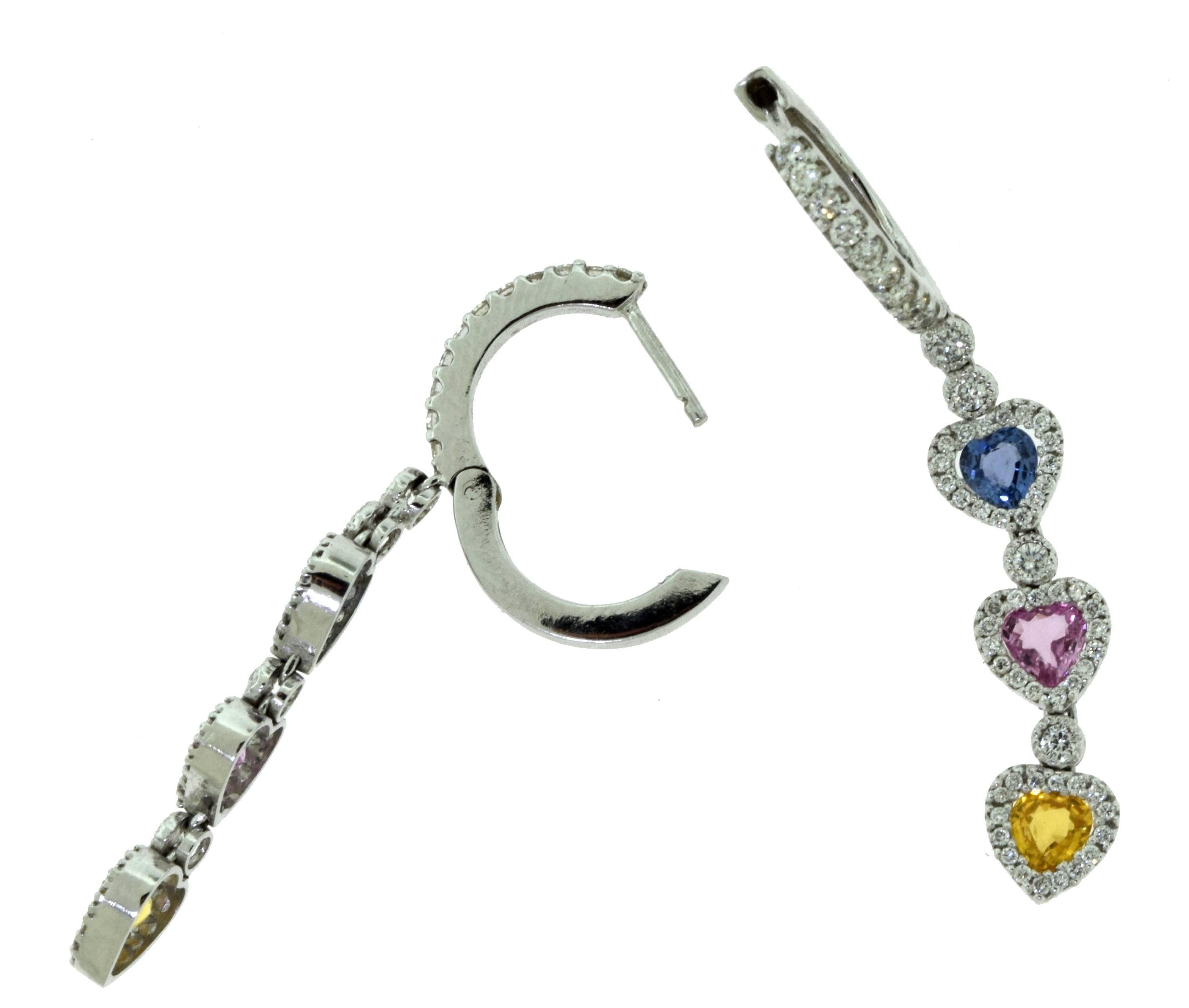 Multi-Color Heart-Shaped Sapphire and Diamond Three-Piece Set in 18 Karat Gold For Sale 3