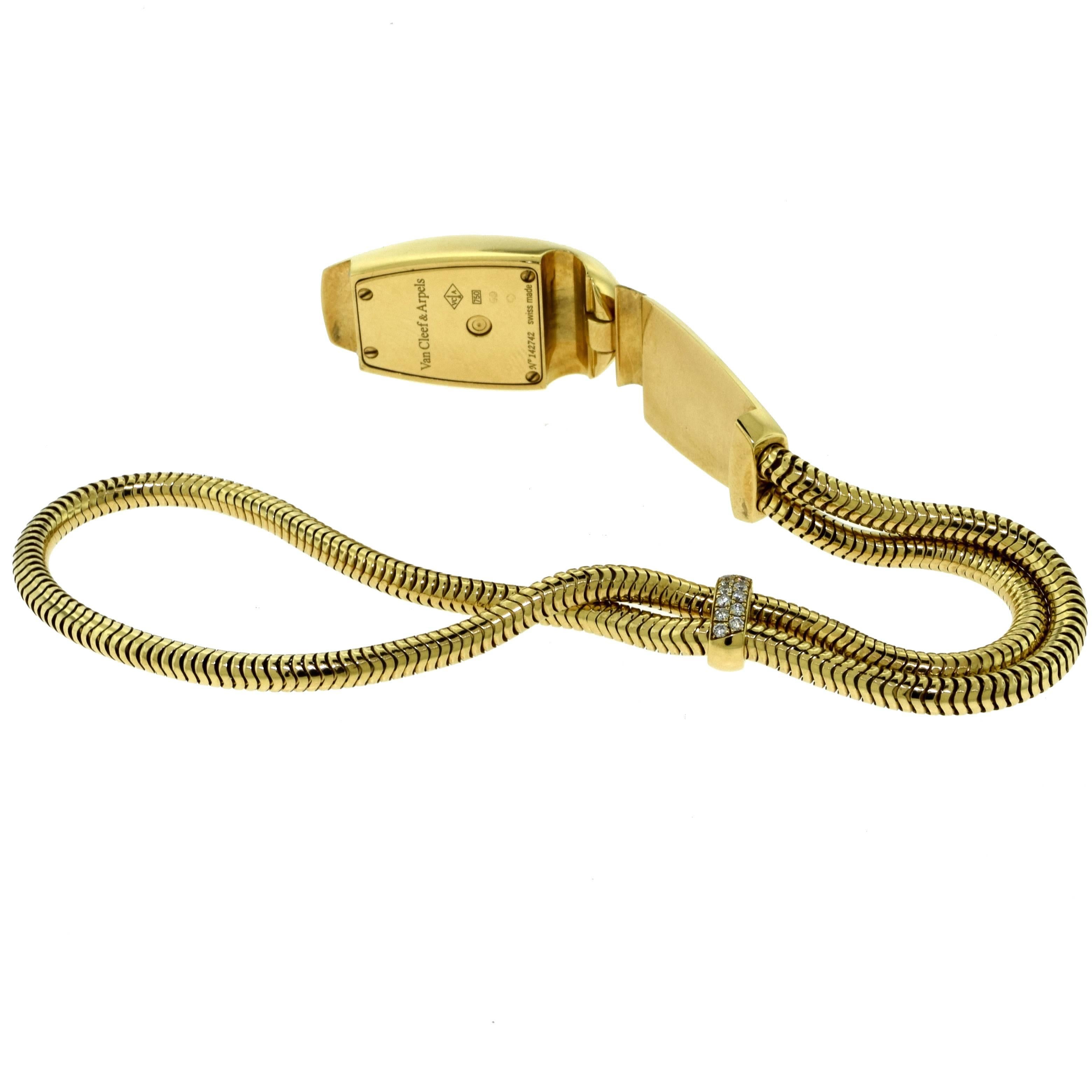 Women's or Men's Van Cleef & Arpels Cadenas Serties Yellow Gold Snake Bracelet Wristwatch