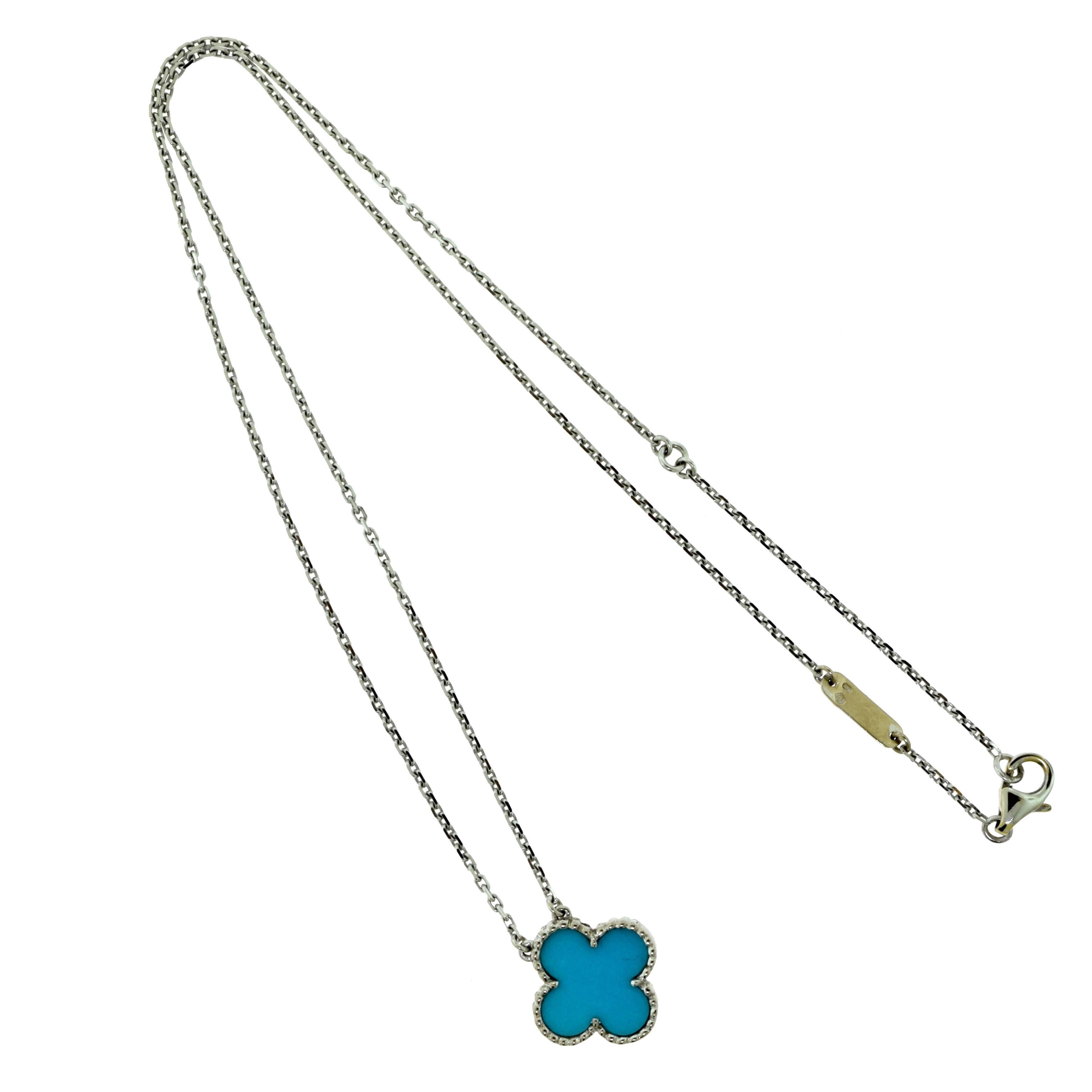 Van Cleef & Arpels Vintage Alhambra Turquoise Single White Gold Pendant Necklace In Excellent Condition In Miami, FL
