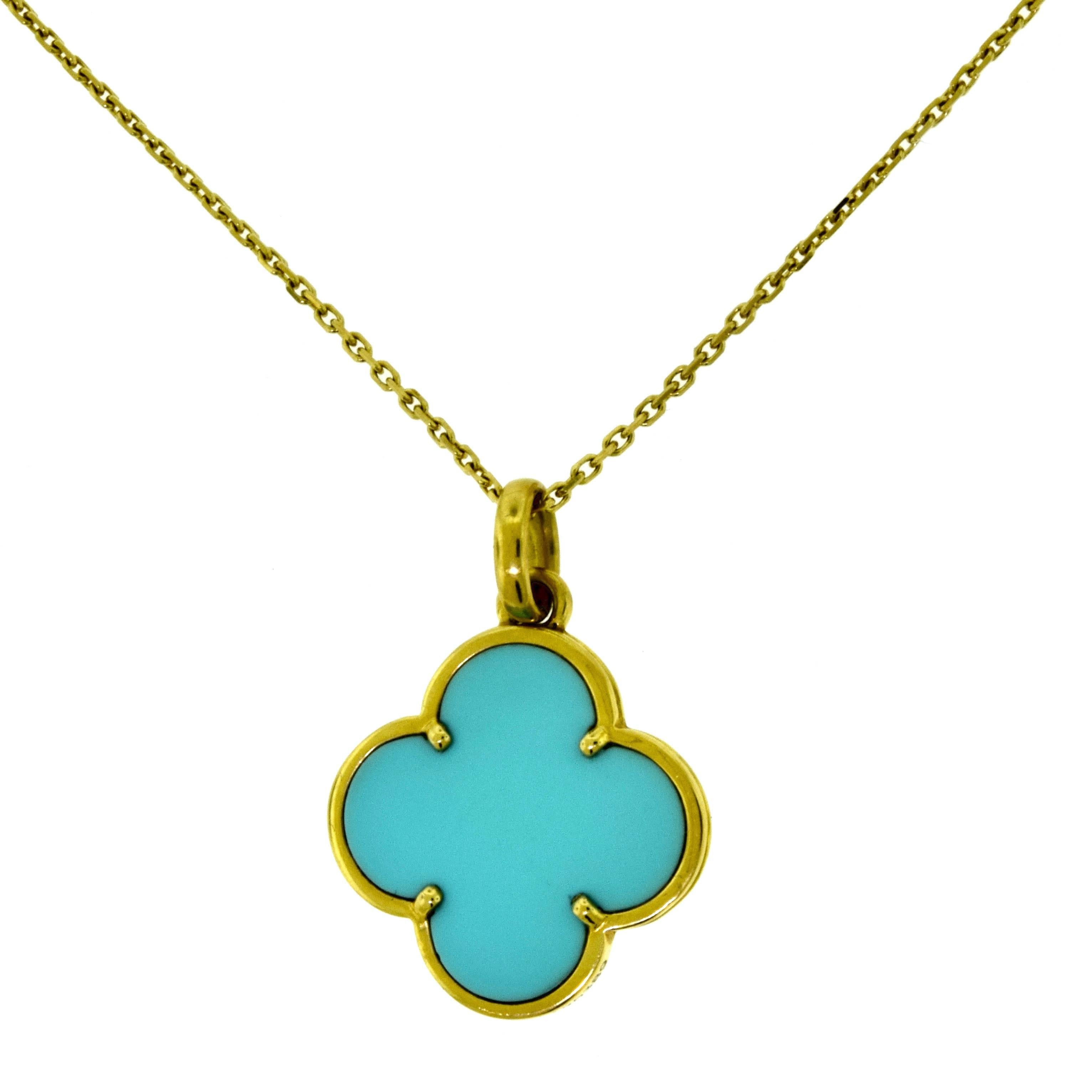 Van Cleef & Arpels Lg. Magic Alhambra Turquoise Pendant in Yellow Gold, Chain For Sale