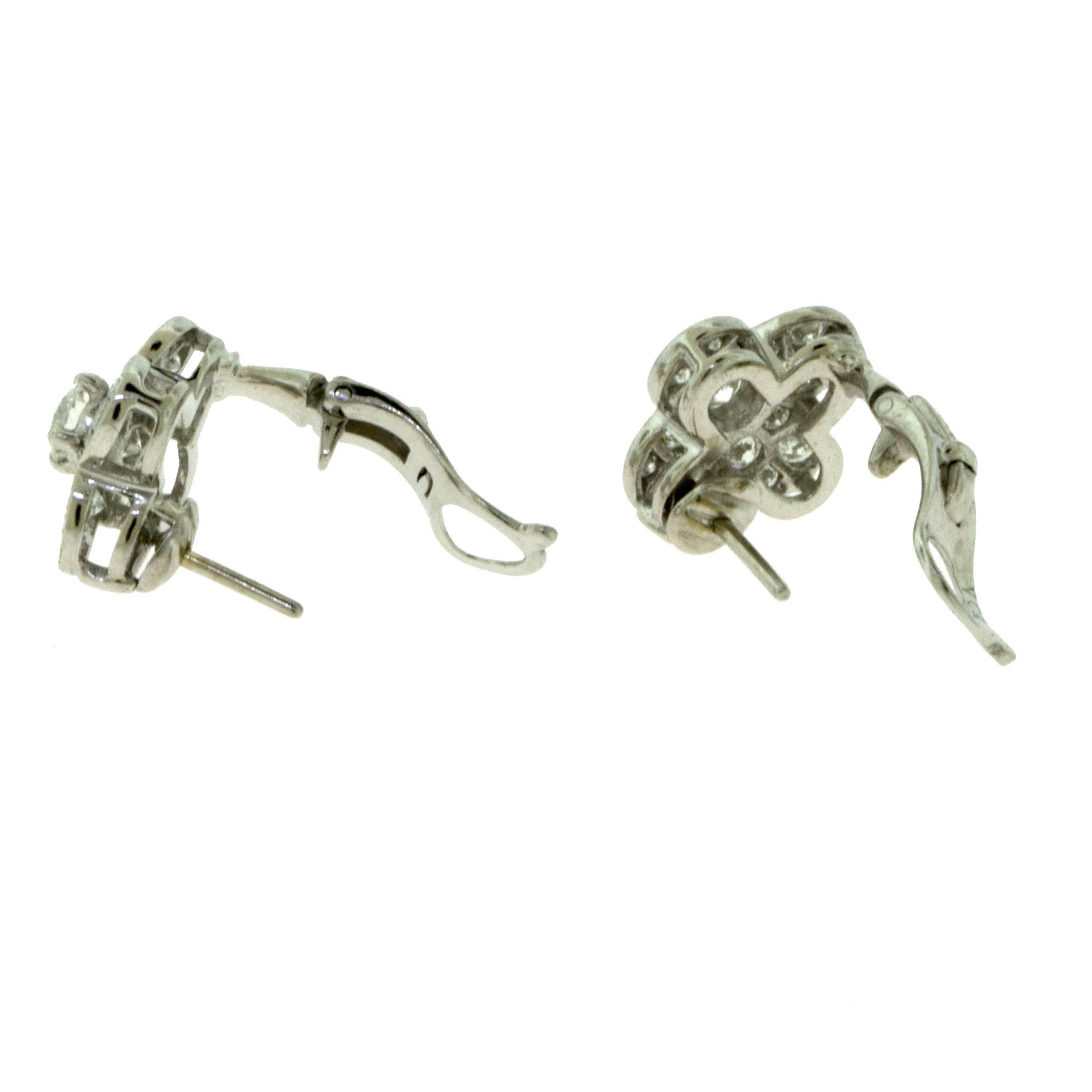 Women's or Men's Van Cleef & Arpels Diamond Trefle Fleurette Earrings in 18 Karat White Gold