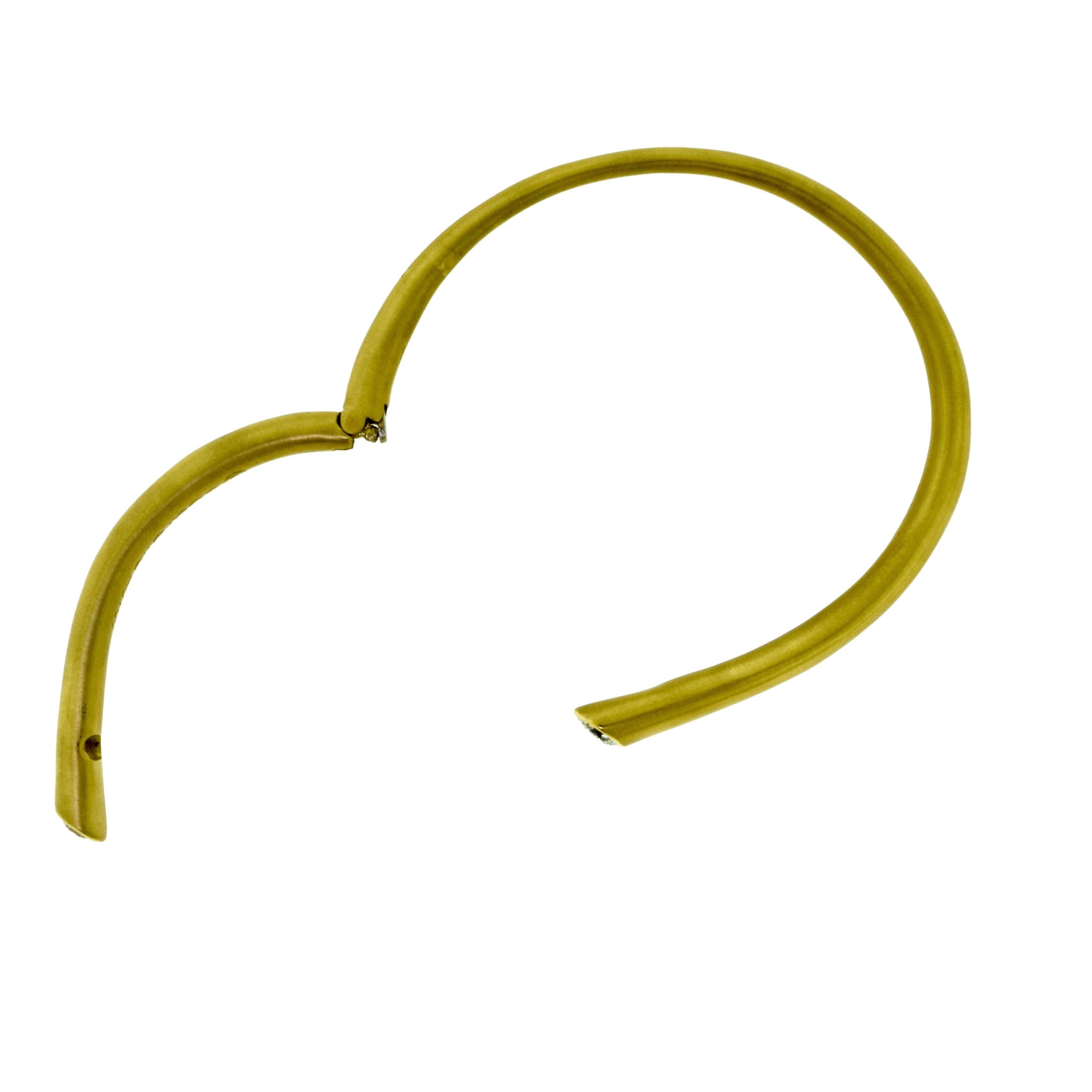 Women's or Men's Carelle Whirl Diamond Bracelet in 18 Karat Yellow Gold, Small For Sale