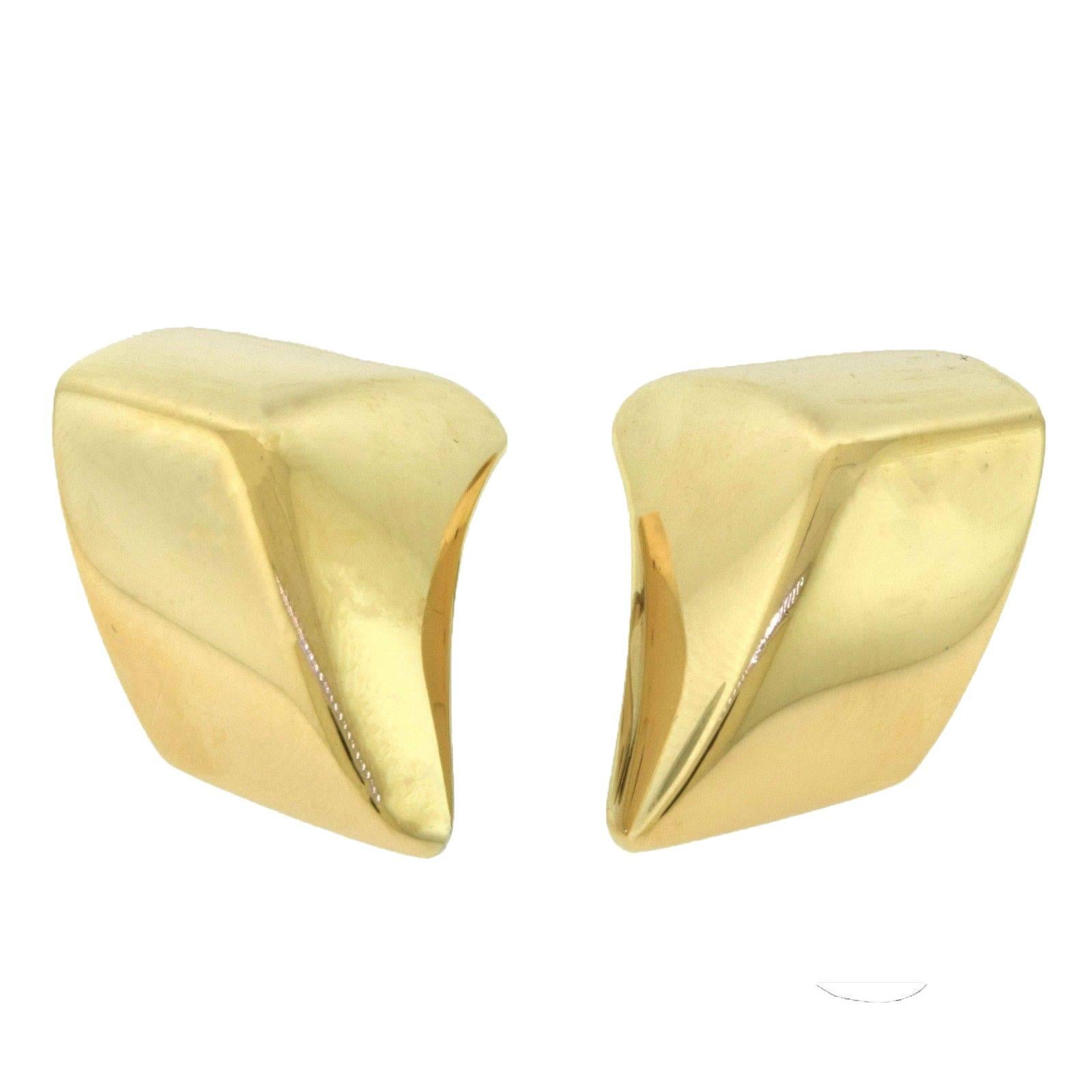 Vhernier "Plateau Grande" Style Rose Gold Large Statement Clip-On Earrings For Sale