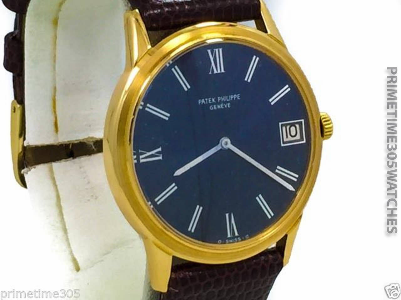 Patek Philippe Yellow Gold Calatrava Date Automatic Wristwatch Ref 3593 In Good Condition In Miami, FL