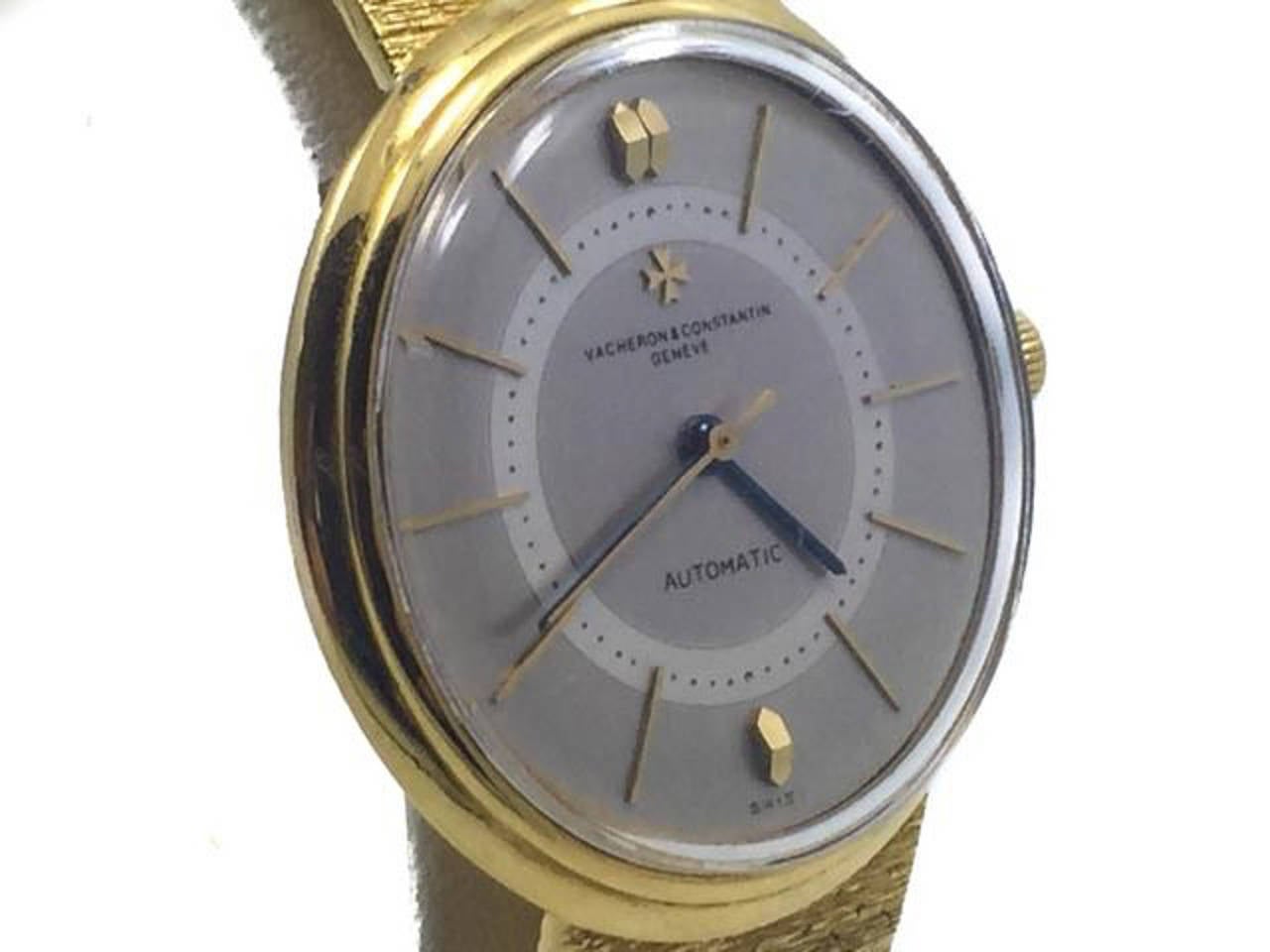 Modern Vacheron Constantin Yellow Gold Automatic Screw-Back Wristwatch